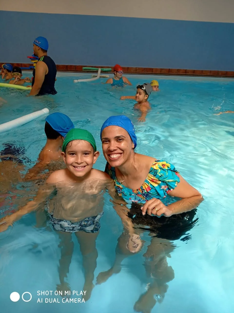 A natação é considerada a atividade física mais completa entre os médicos.