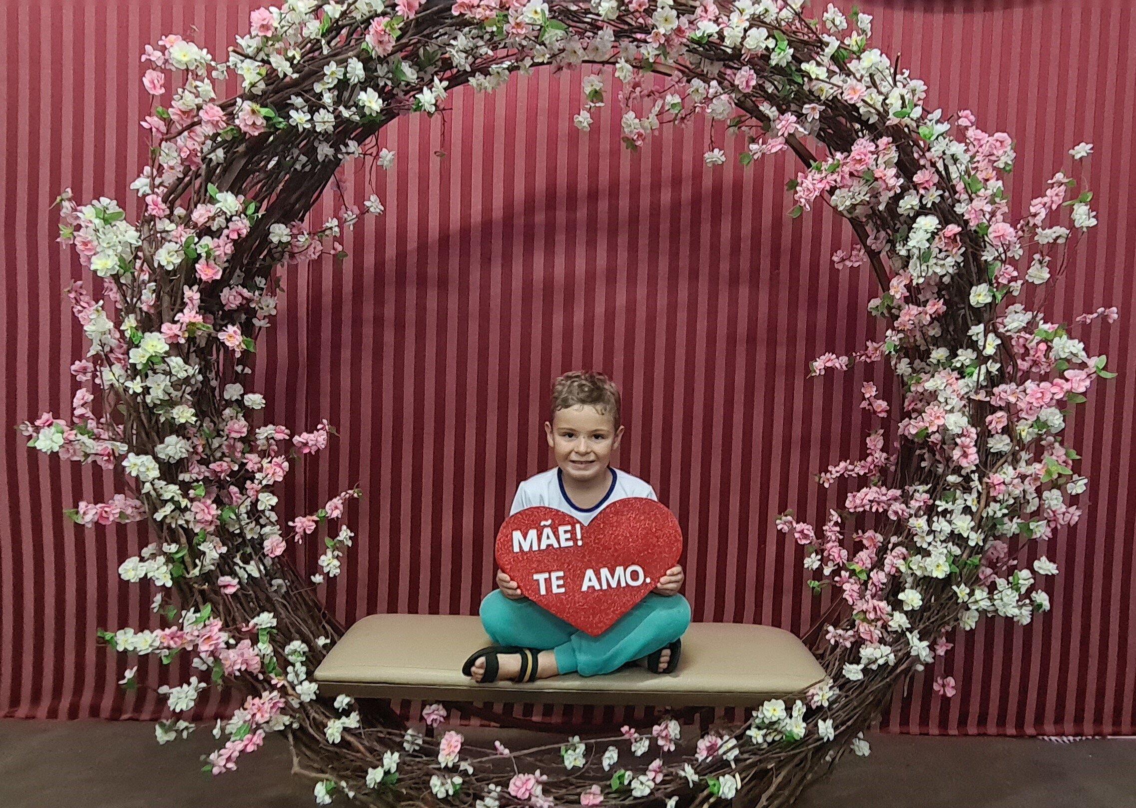 Dia das Mães 2021 - Ensino Fundamental 1º ao 5º ano Matutino e Vespertino - 09 de maio Dia das Mães 2021 - Ensino Fundamental 1º ao 5º ano Matutino e Vespertino - 09 de maio