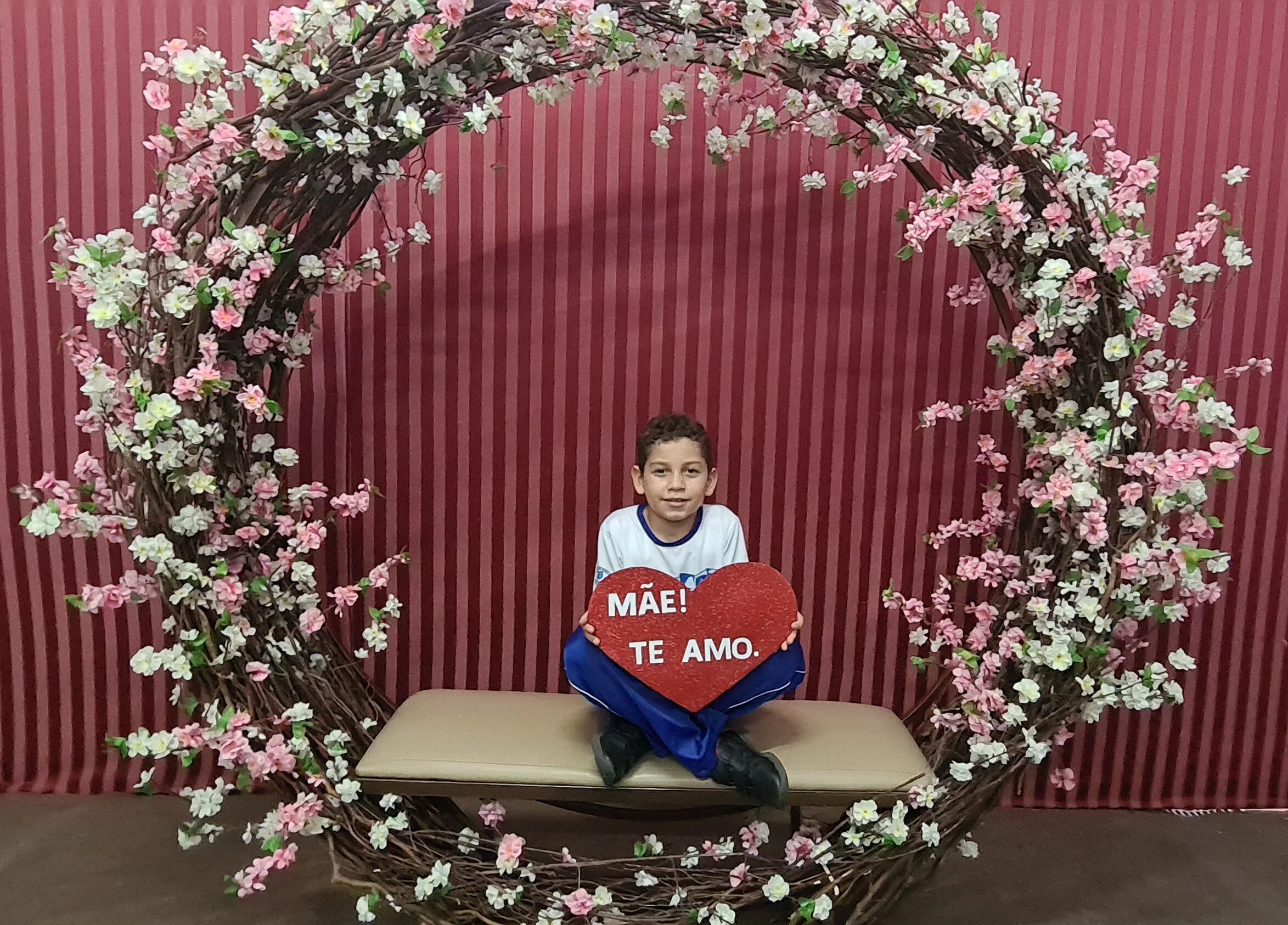 Dia das Mães 2021 - Ensino Fundamental 1º ao 5º ano Matutino e Vespertino - 09 de maio Dia das Mães 2021 - Ensino Fundamental 1º ao 5º ano Matutino e Vespertino - 09 de maio
