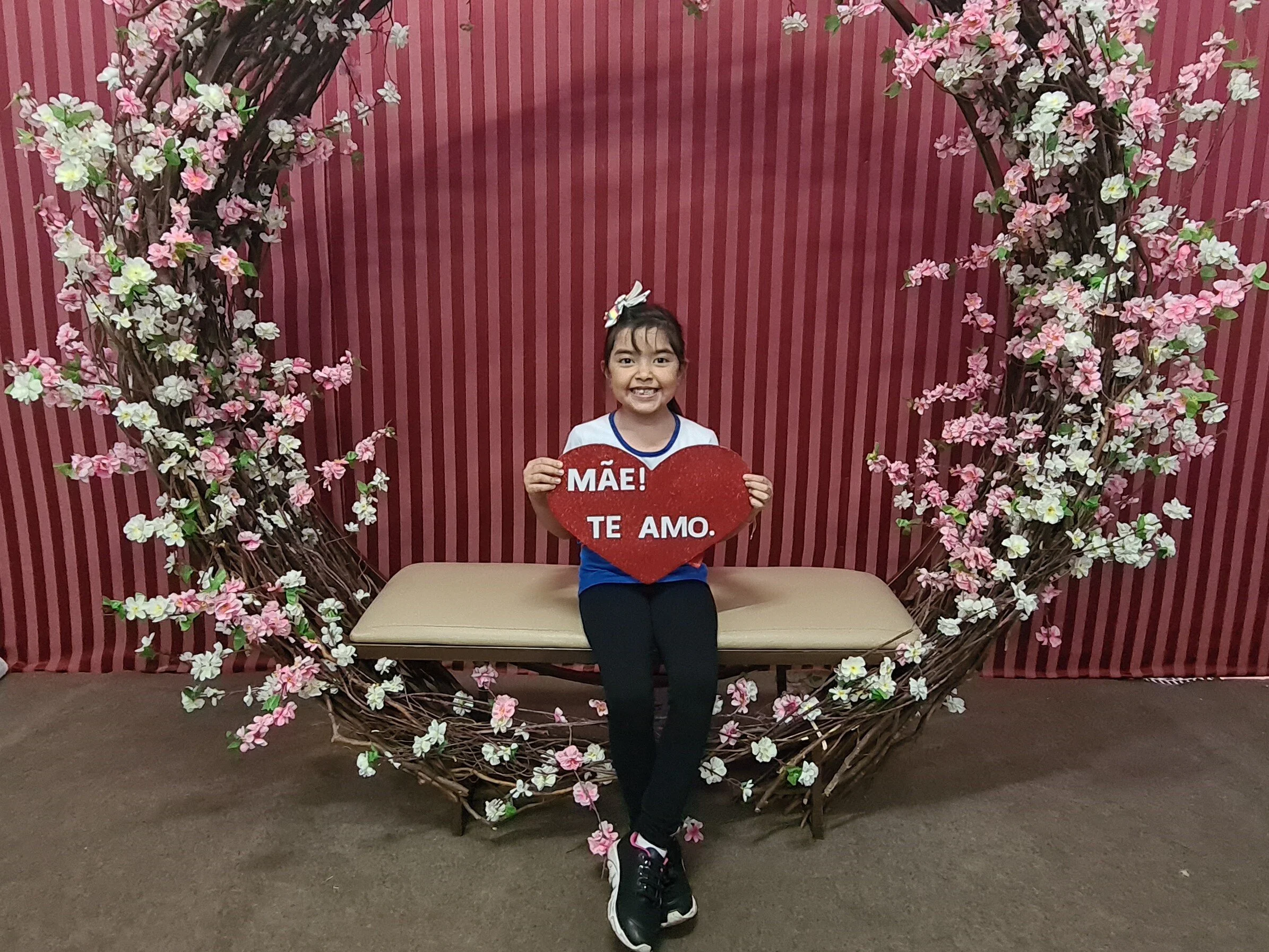 Dia das Mães 2021 - Ensino Fundamental 1º ao 5º ano Matutino e Vespertino - 09 de maio Dia das Mães 2021 - Ensino Fundamental 1º ao 5º ano Matutino e Vespertino - 09 de maio