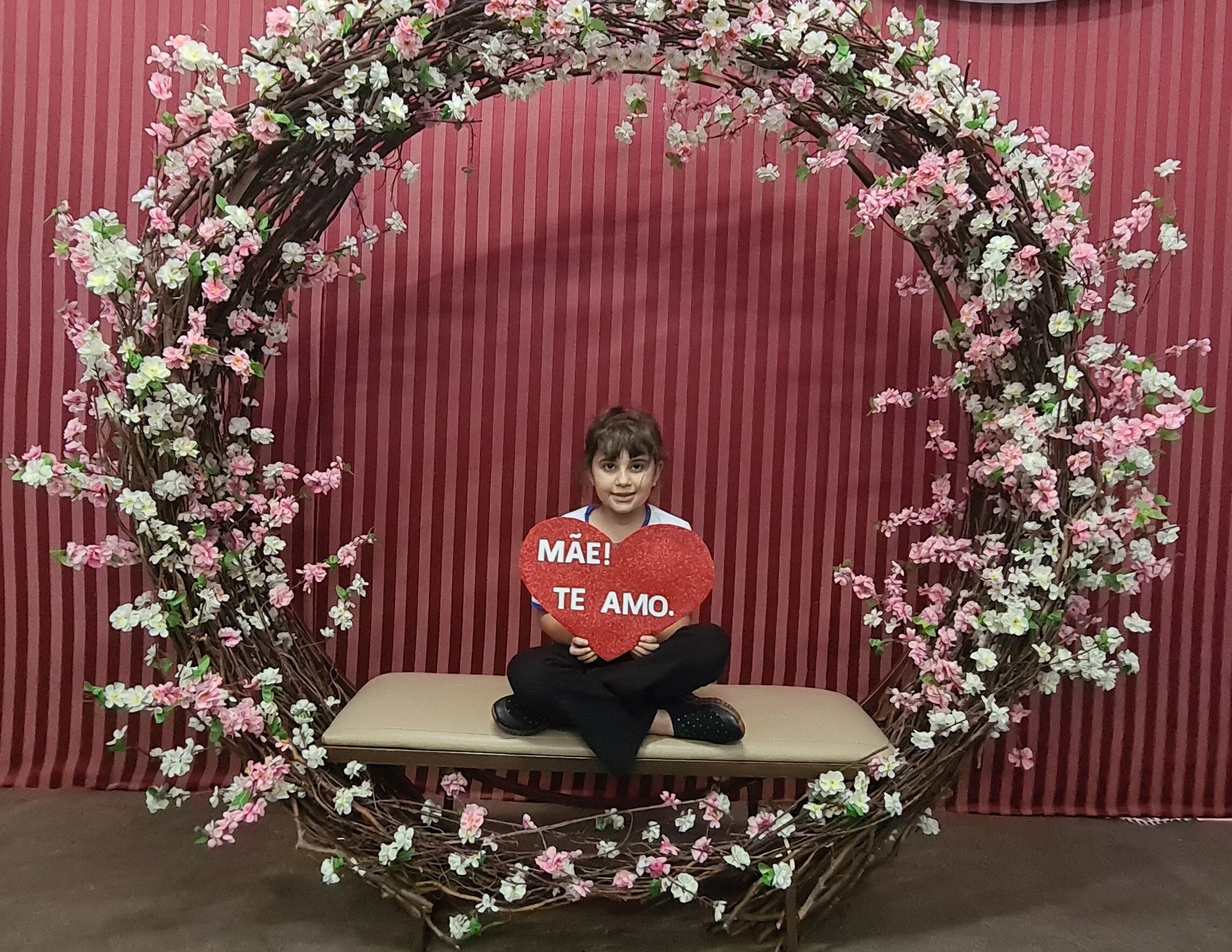 Dia das Mães 2021 - Ensino Fundamental 1º ao 5º ano Matutino e Vespertino - 09 de maio Dia das Mães 2021 - Ensino Fundamental 1º ao 5º ano Matutino e Vespertino - 09 de maio