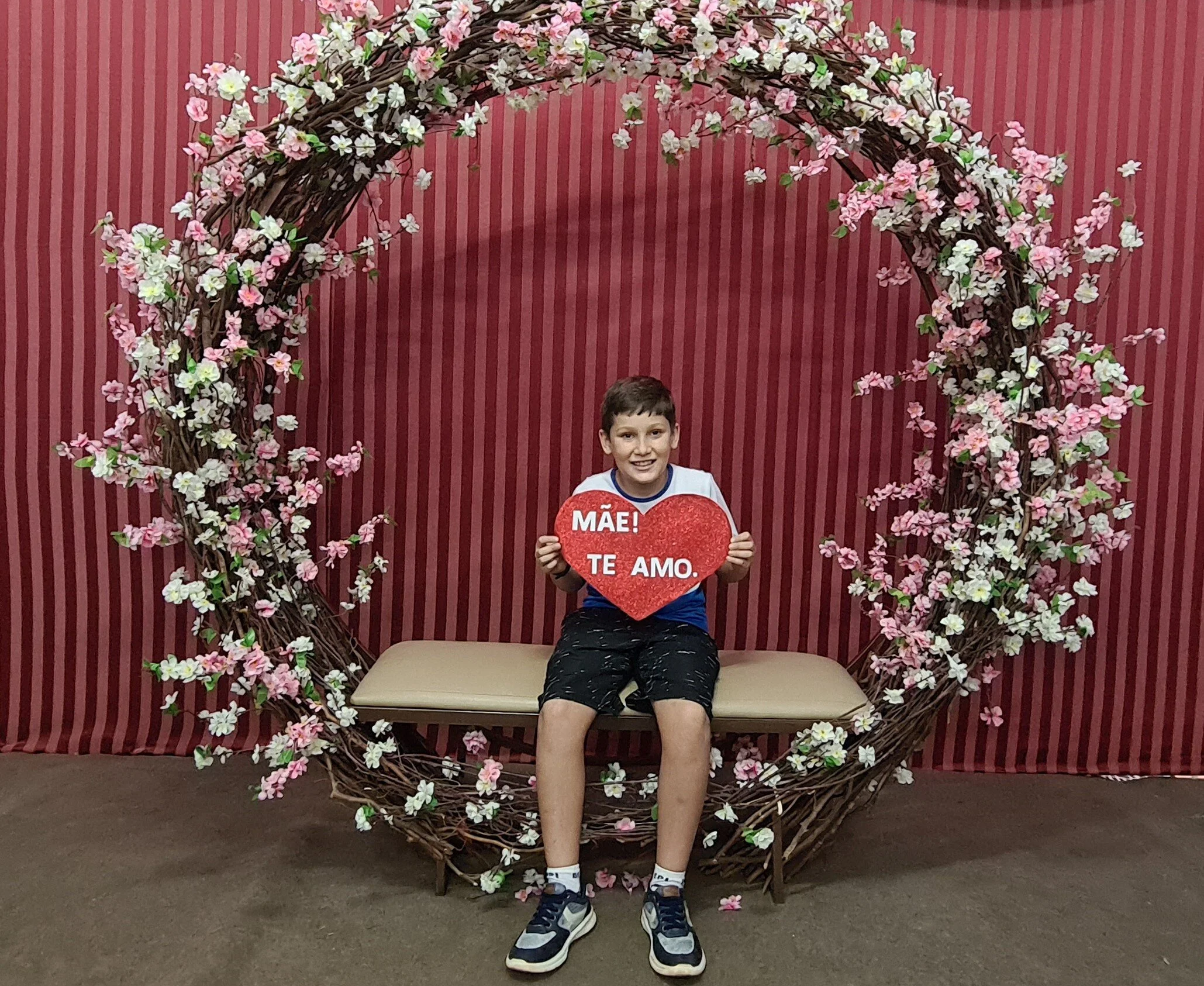 Dia das Mães 2021 - Ensino Fundamental 1º ao 5º ano Matutino e Vespertino - 09 de maio Dia das Mães 2021 - Ensino Fundamental 1º ao 5º ano Matutino e Vespertino - 09 de maio
