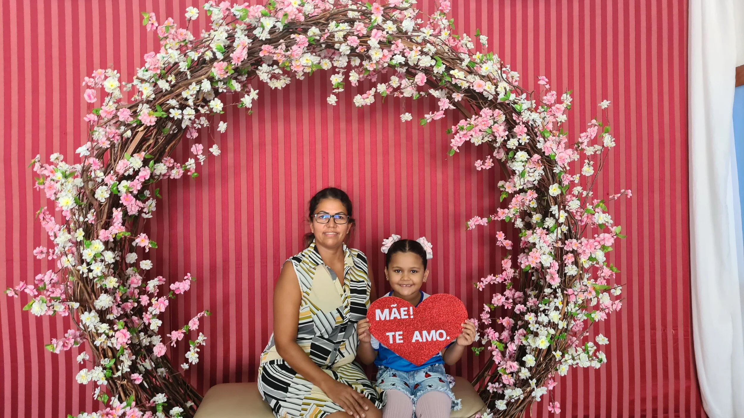 Dia das Mães 2021 - Fotos com as mamães - 09 de maio