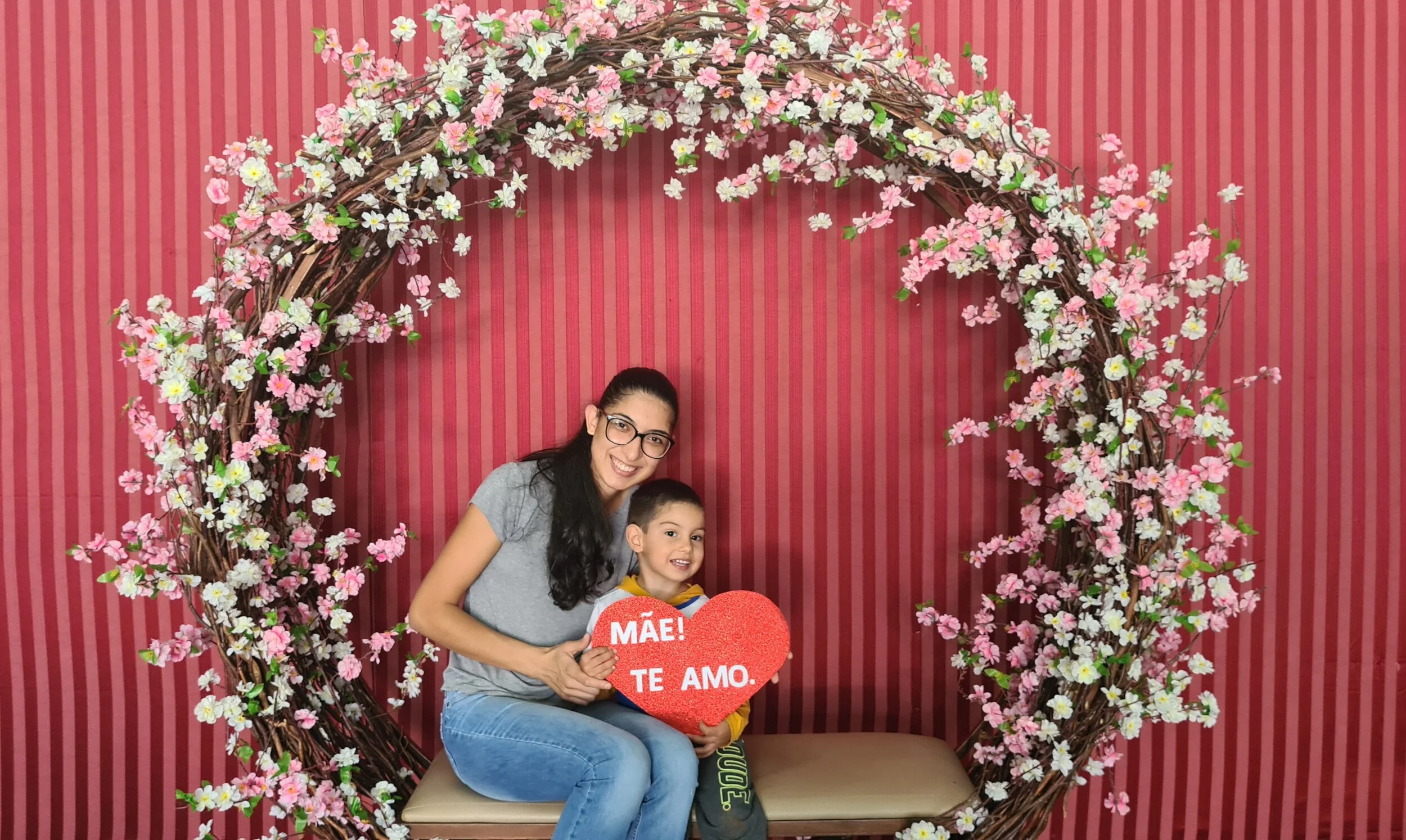 Dia das Mães 2021 - Fotos com as mamães - 09 de maio