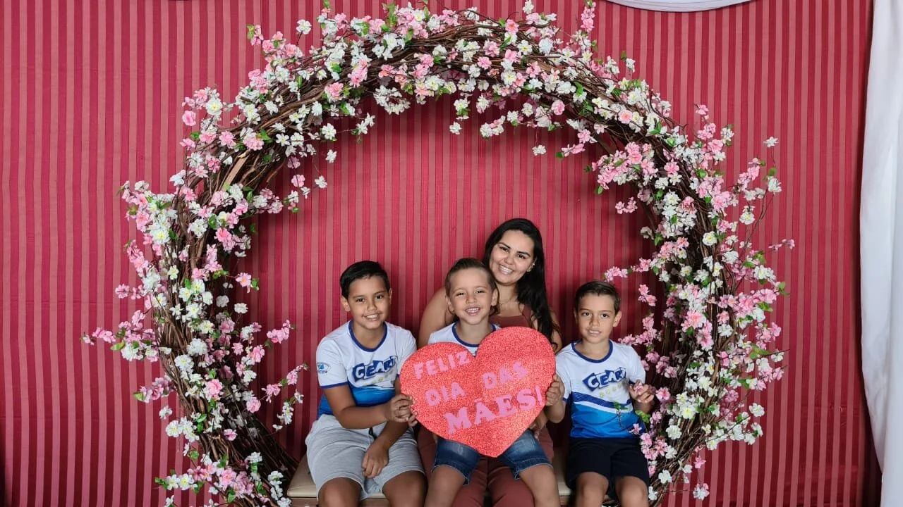 Dia das Mães 2021 - Fotos com as mamães - 09 de maio