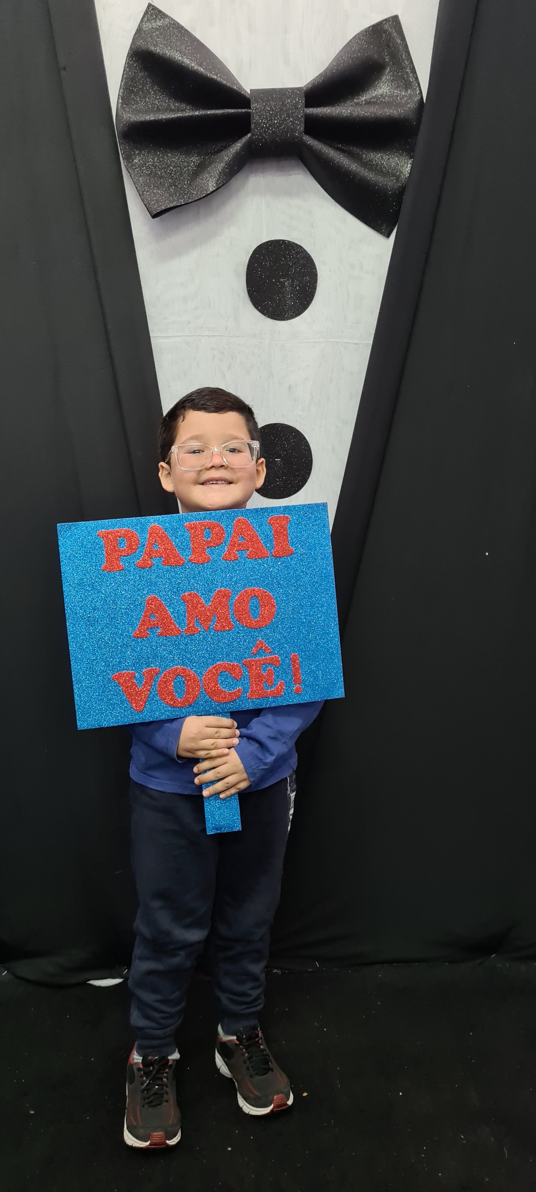 Dia dos Pais 2021- Fotos com nossos alunos da Educação Infantil Dia dos Pais 2021- Fotos com nossos alunos da Educação Infantil
