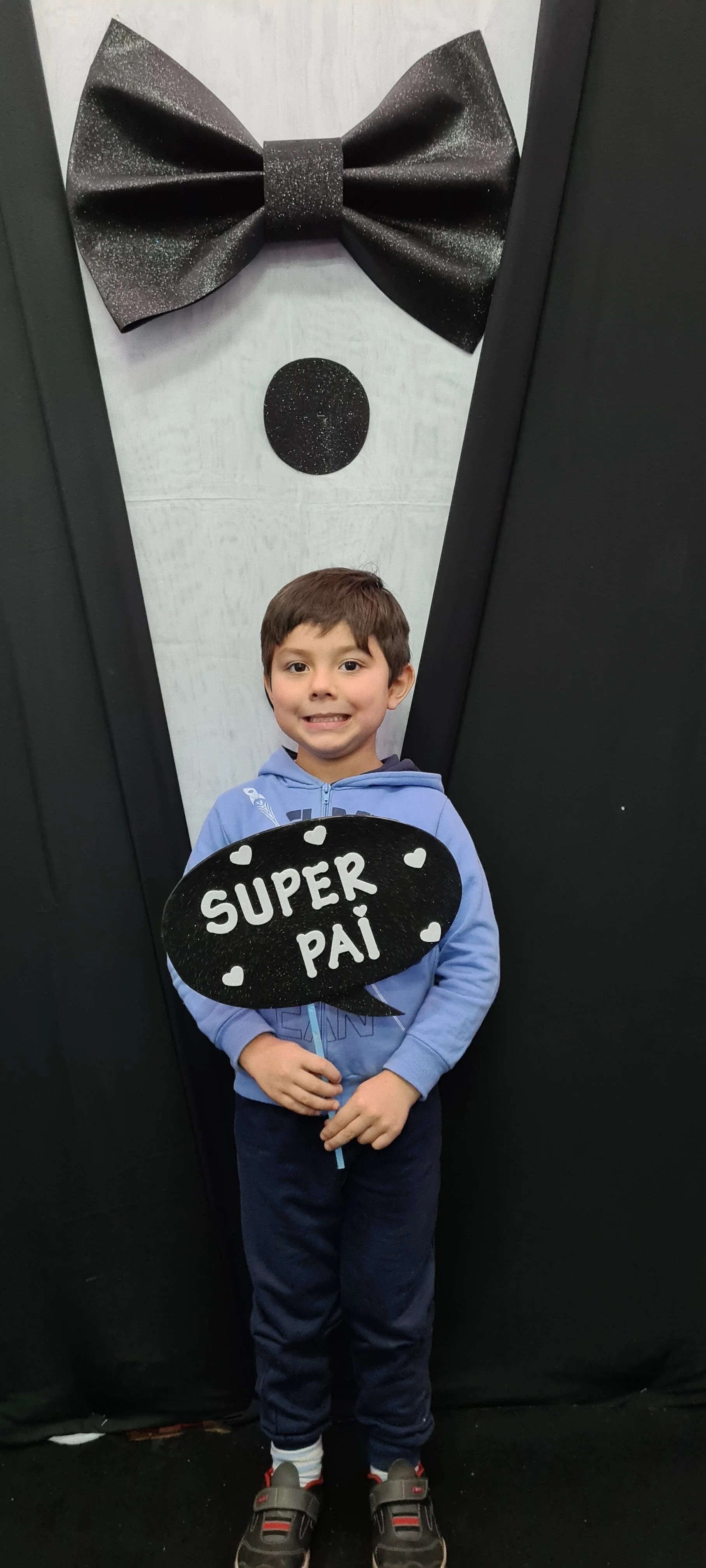 Dia dos Pais 2021- Fotos com nossos alunos da Educação Infantil Dia dos Pais 2021- Fotos com nossos alunos da Educação Infantil