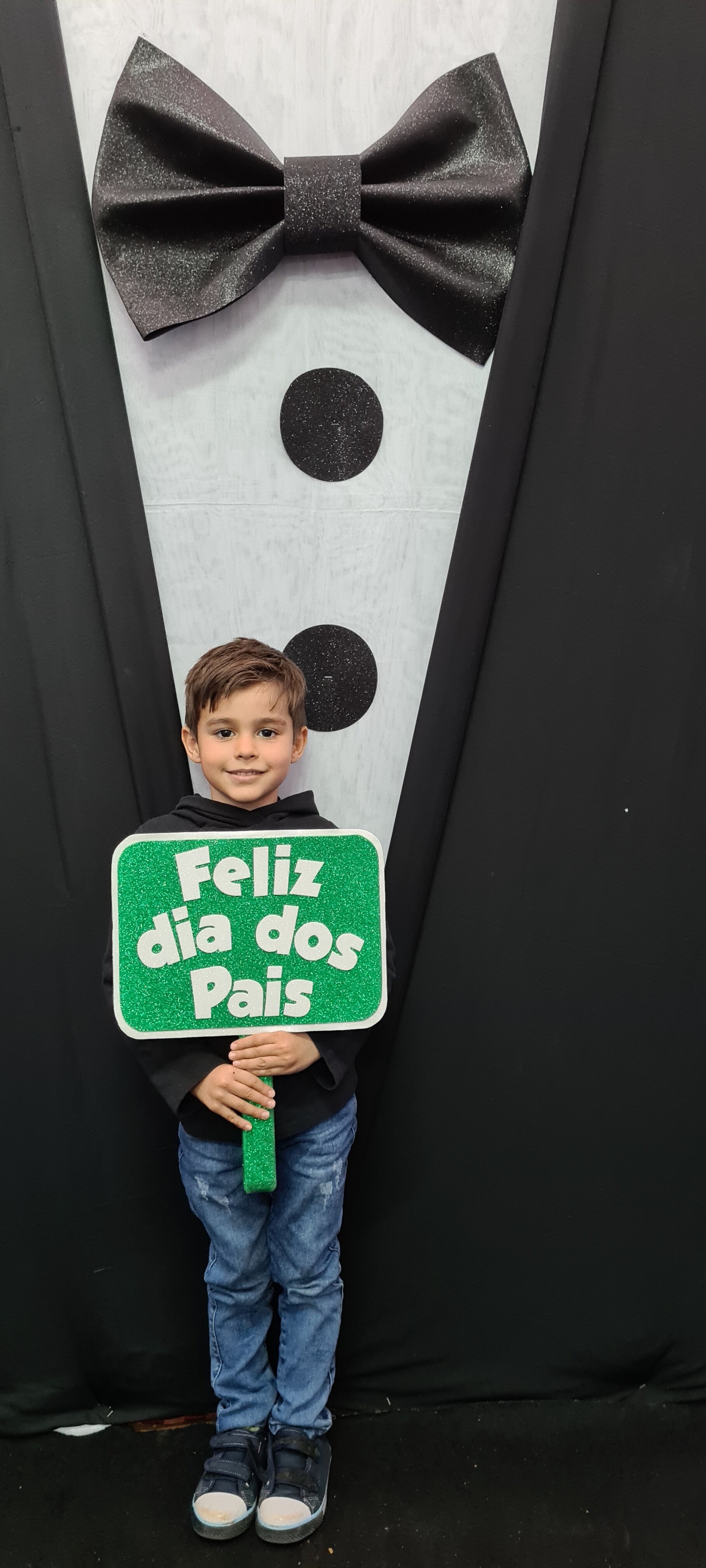 Dia dos Pais 2021- Fotos com nossos alunos da Educação Infantil Dia dos Pais 2021- Fotos com nossos alunos da Educação Infantil