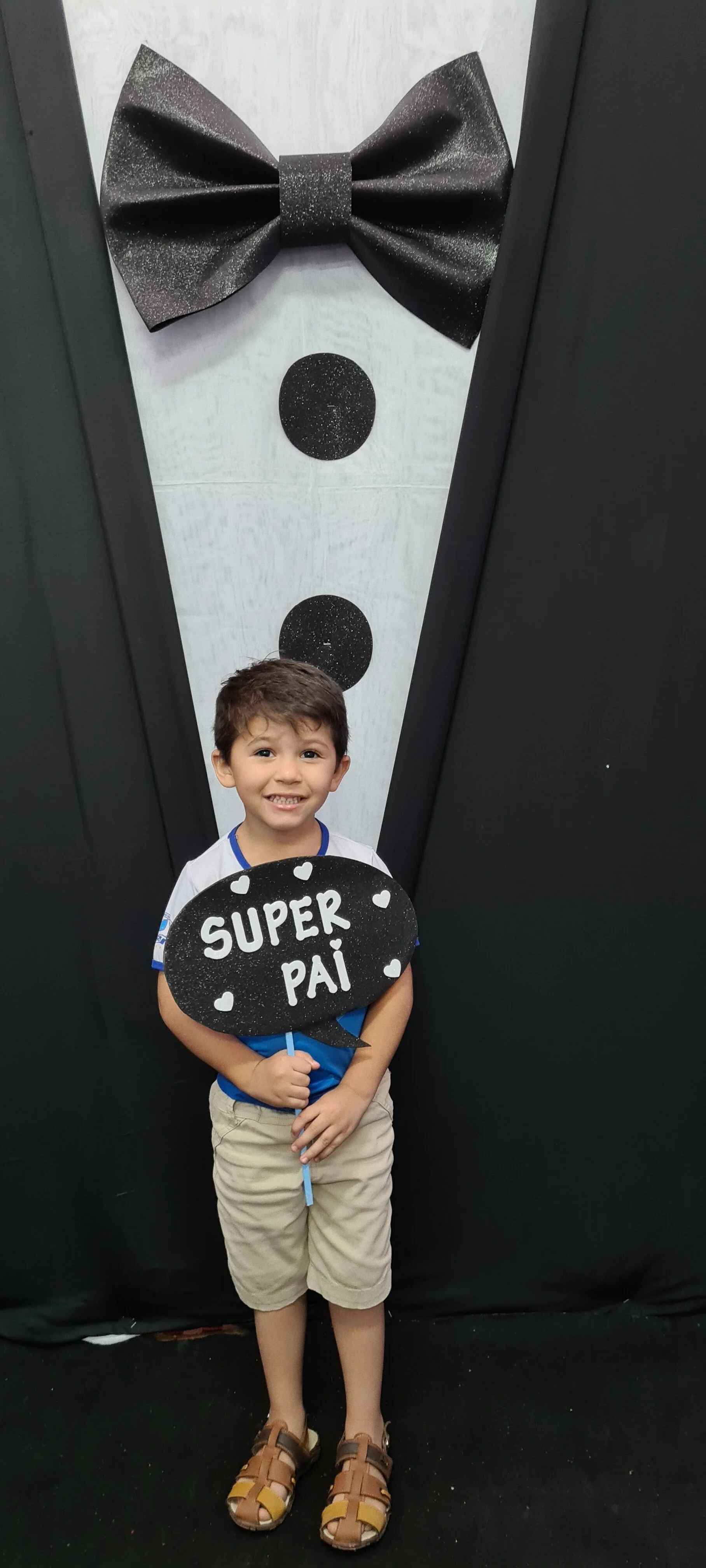 Dia dos Pais 2021- Fotos com nossos alunos da Educação Infantil Dia dos Pais 2021- Fotos com nossos alunos da Educação Infantil