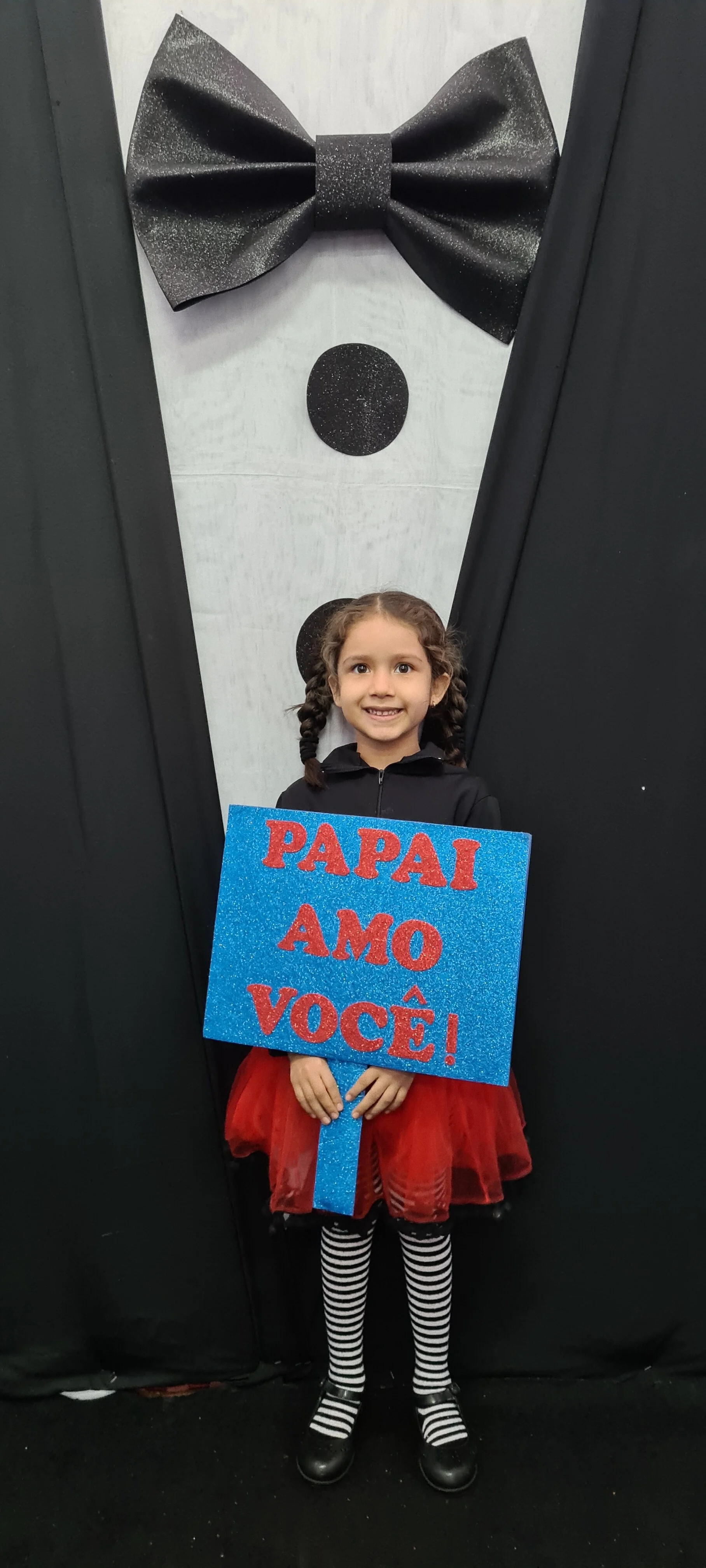 Dia dos Pais 2021- Fotos com nossos alunos da Educação Infantil Dia dos Pais 2021- Fotos com nossos alunos da Educação Infantil