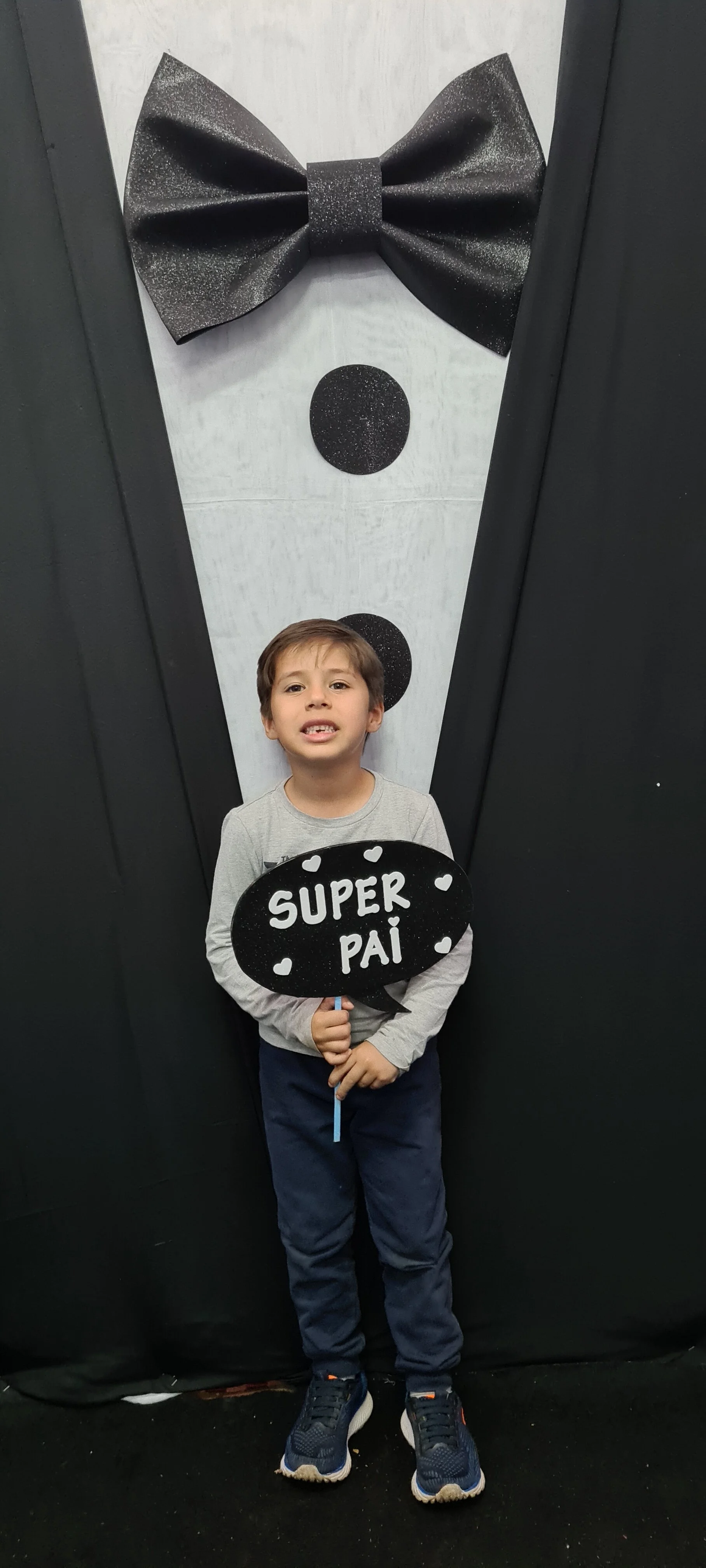 Dia dos Pais 2021- Fotos com nossos alunos da Educação Infantil Dia dos Pais 2021- Fotos com nossos alunos da Educação Infantil