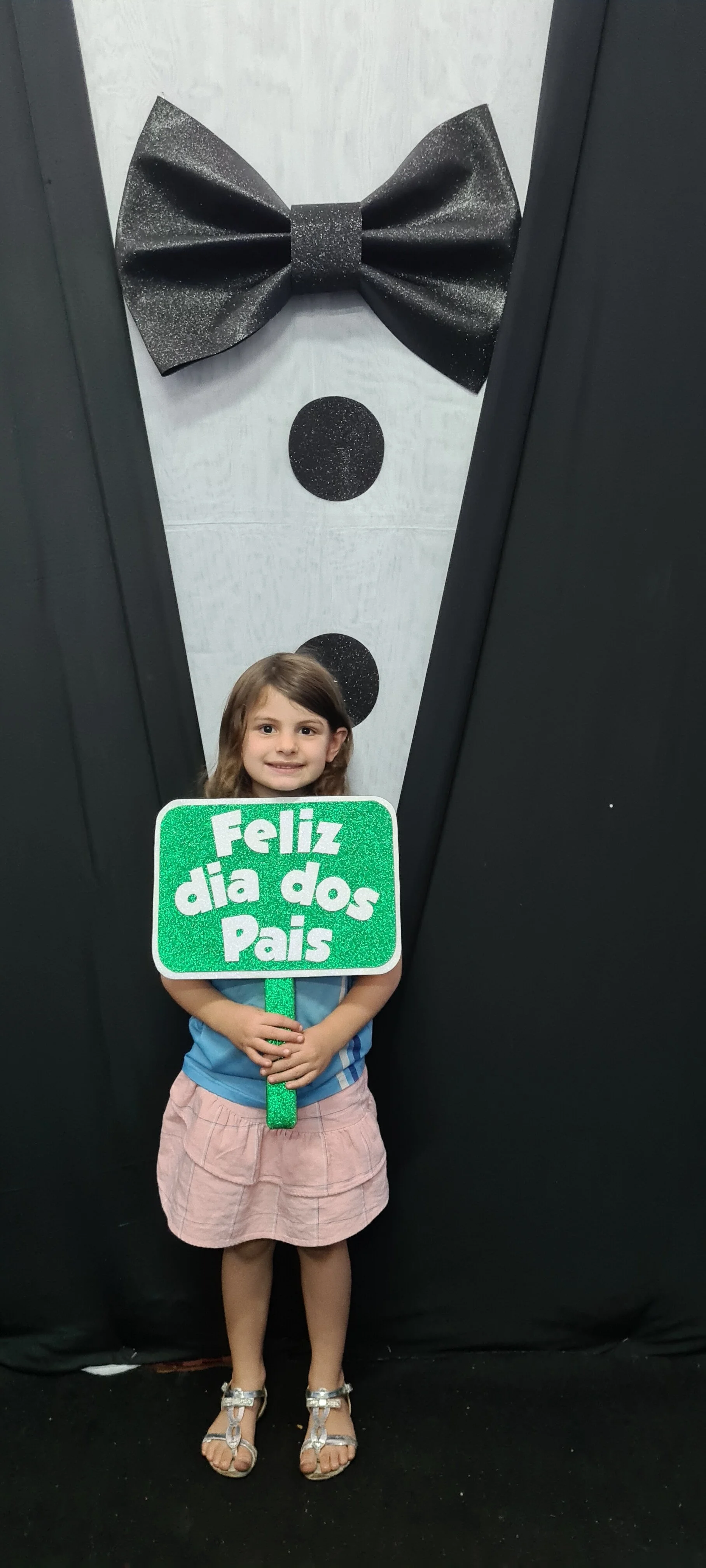 Dia dos Pais 2021- Fotos com nossos alunos da Educação Infantil Dia dos Pais 2021- Fotos com nossos alunos da Educação Infantil