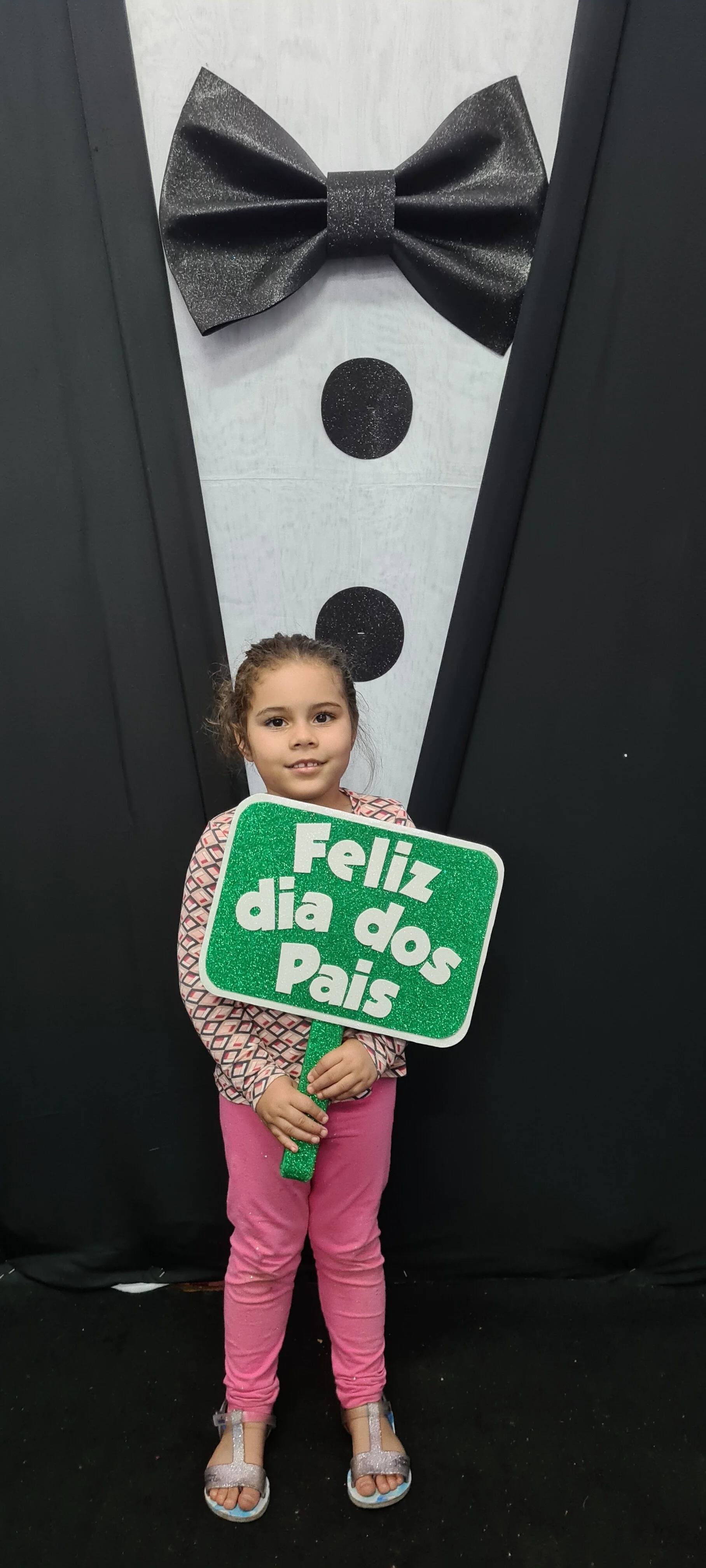 Dia dos Pais 2021- Fotos com nossos alunos da Educação Infantil Dia dos Pais 2021- Fotos com nossos alunos da Educação Infantil