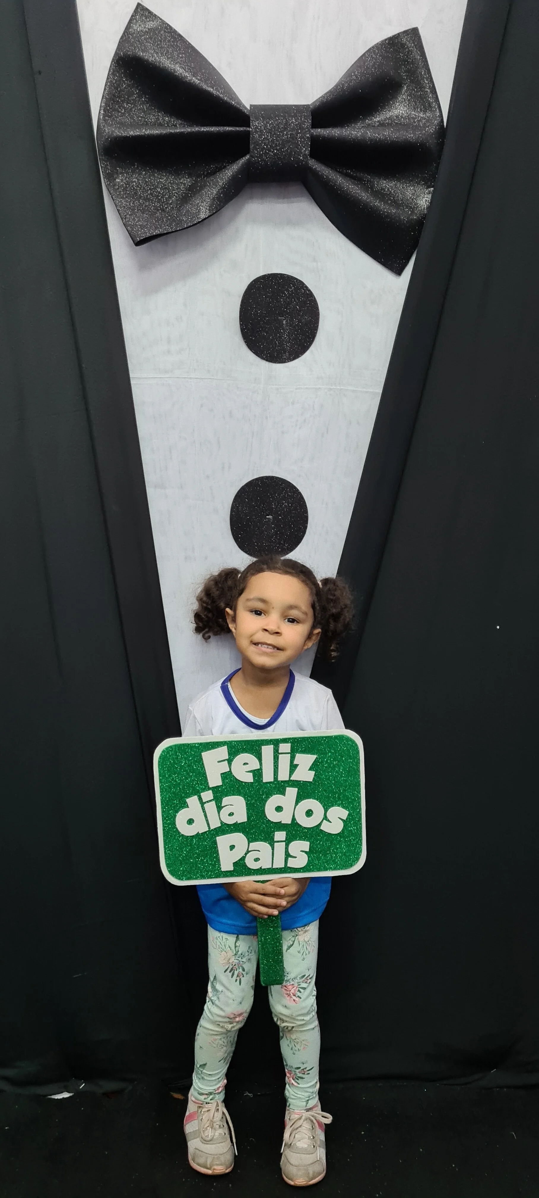 Dia dos Pais 2021- Fotos com nossos alunos da Educação Infantil Dia dos Pais 2021- Fotos com nossos alunos da Educação Infantil