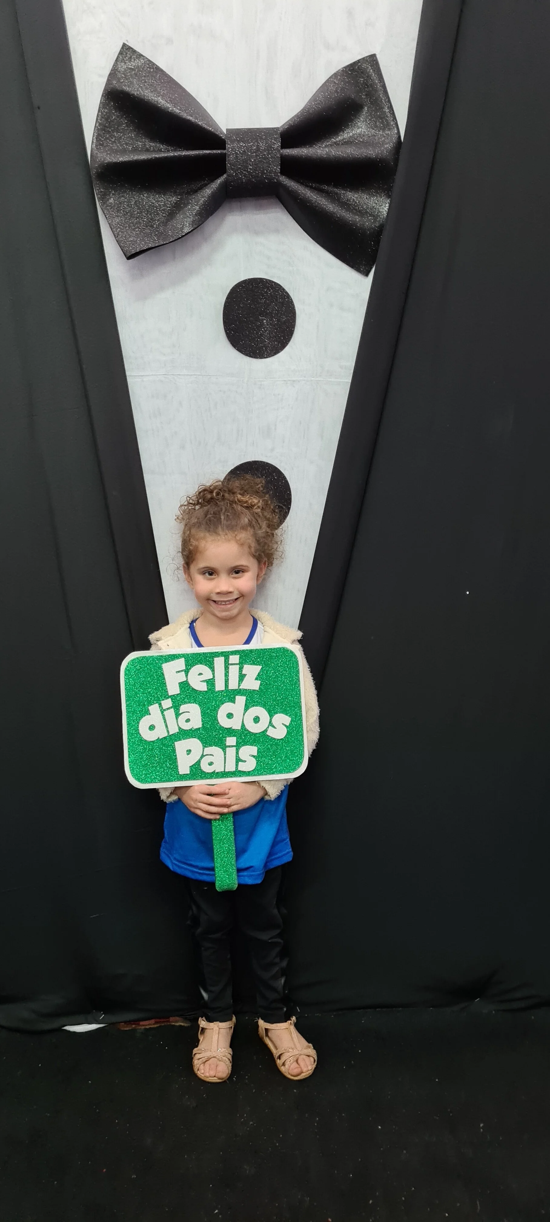 Dia dos Pais 2021- Fotos com nossos alunos da Educação Infantil Dia dos Pais 2021- Fotos com nossos alunos da Educação Infantil