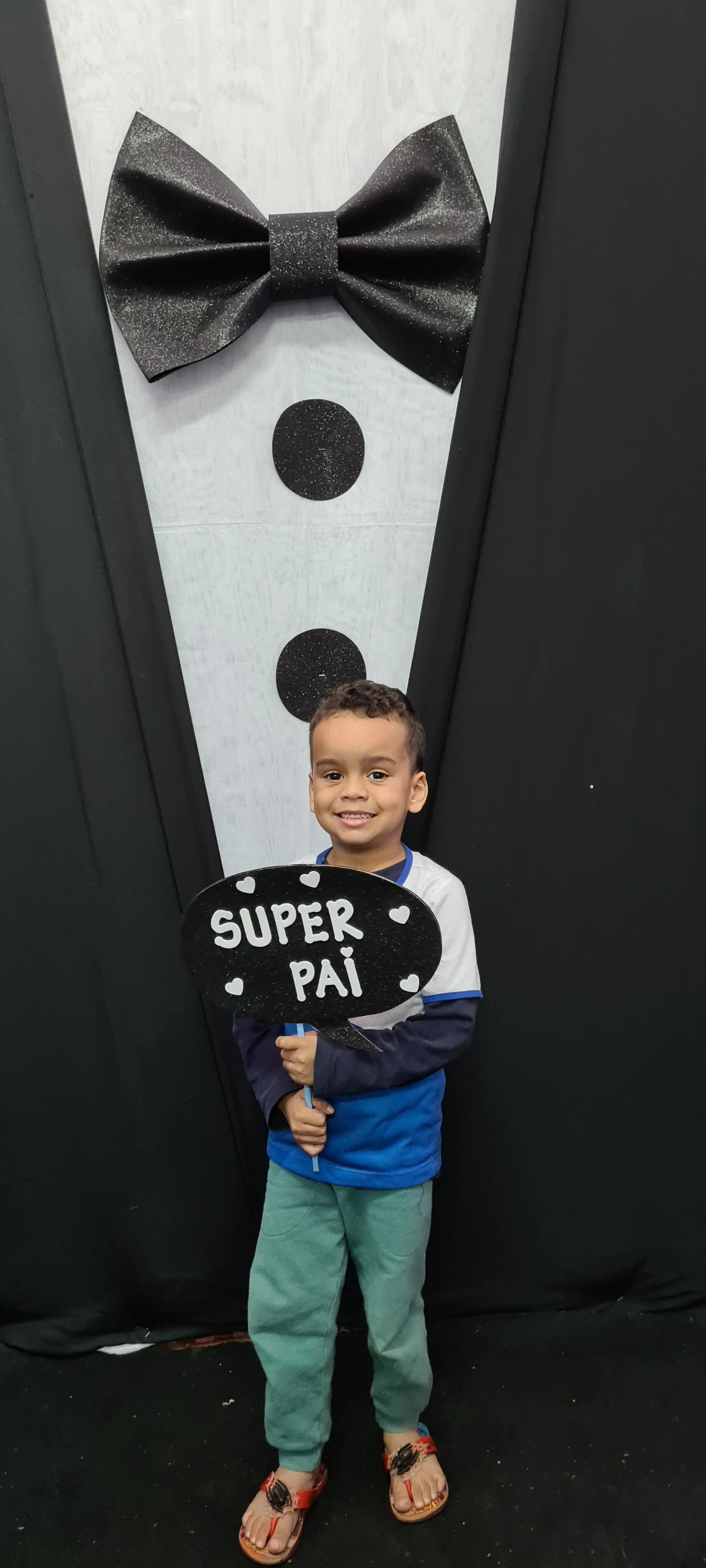 Dia dos Pais 2021- Fotos com nossos alunos da Educação Infantil Dia dos Pais 2021- Fotos com nossos alunos da Educação Infantil