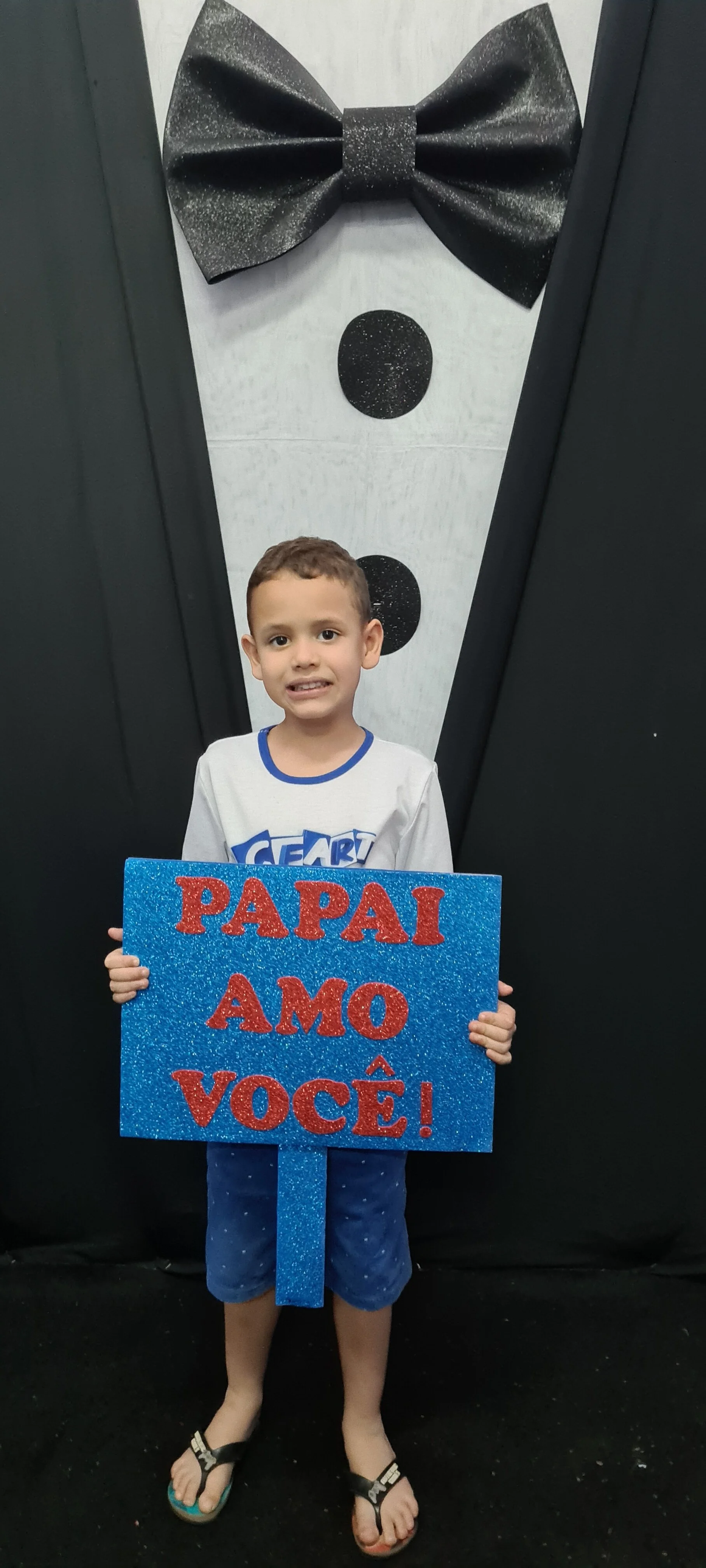Dia dos Pais 2021- Fotos com nossos alunos da Educação Infantil Dia dos Pais 2021- Fotos com nossos alunos da Educação Infantil