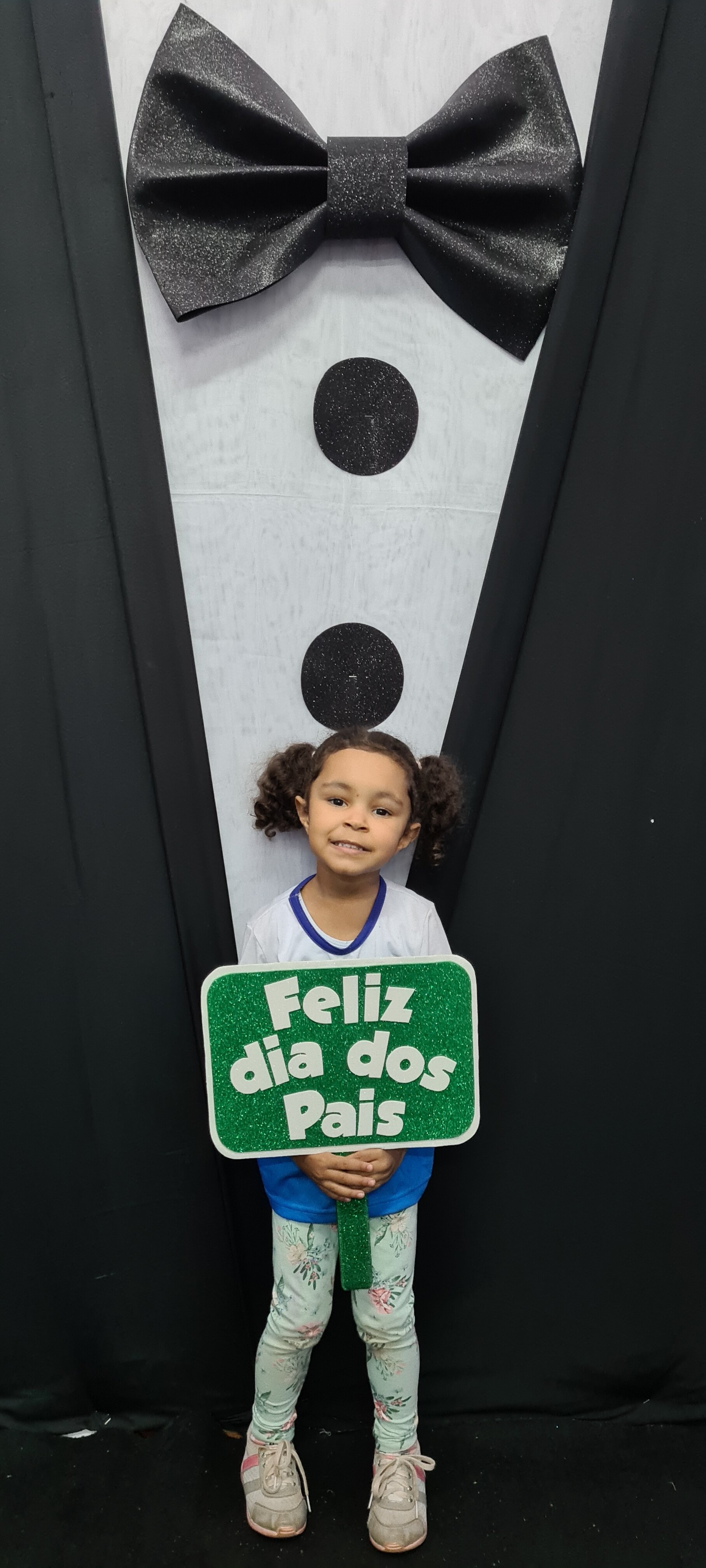 Dia dos Pais 2021- Fotos com nossos alunos da Educação Infantil Dia dos Pais 2021- Fotos com nossos alunos da Educação Infantil