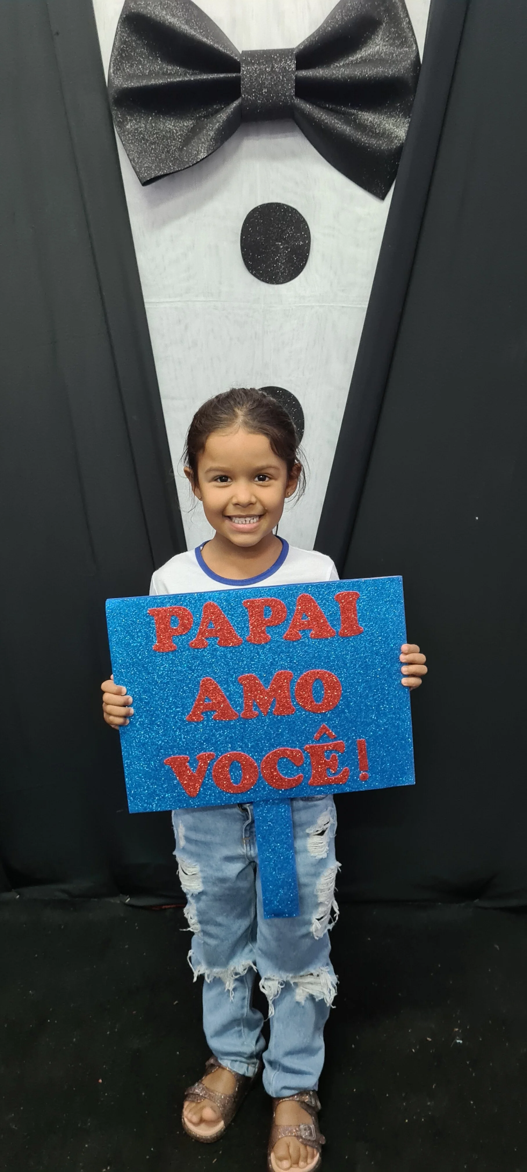 Dia dos Pais 2021- Fotos com nossos alunos da Educação Infantil Dia dos Pais 2021- Fotos com nossos alunos da Educação Infantil