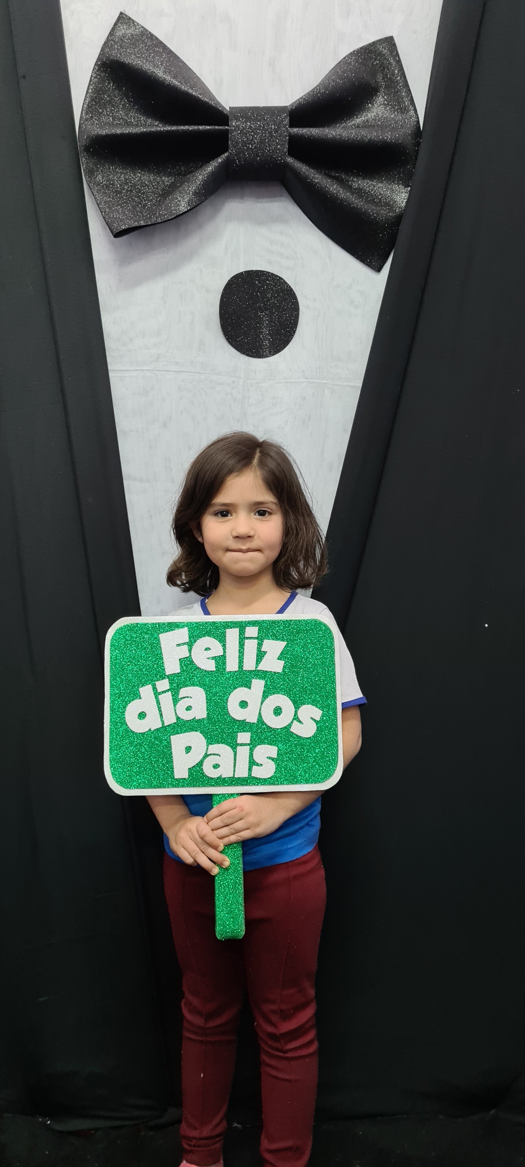 Dia dos Pais 2021- Fotos com nossos alunos da Educação Infantil Dia dos Pais 2021- Fotos com nossos alunos da Educação Infantil