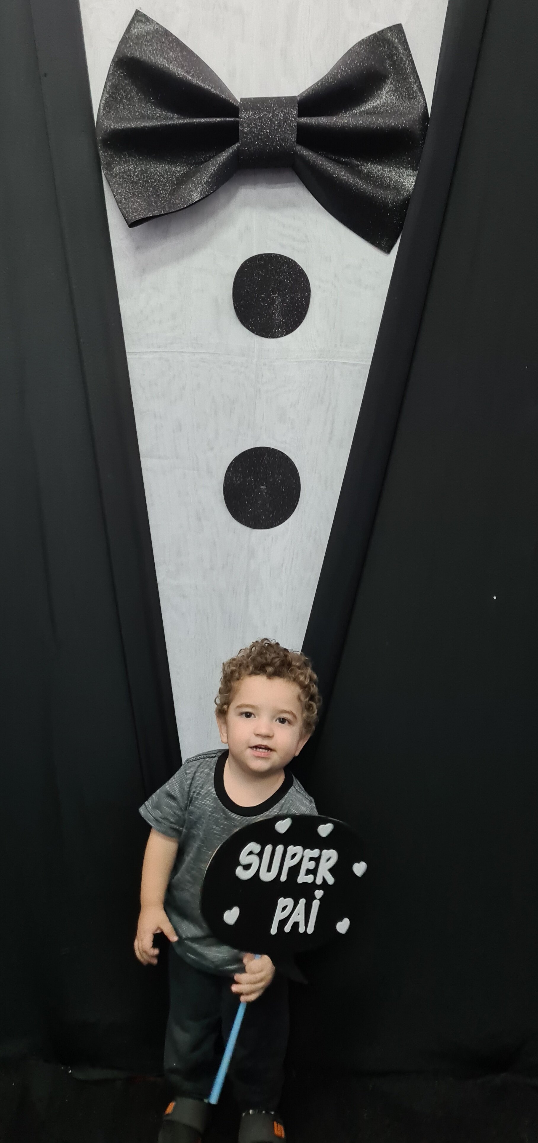 Dia dos Pais 2021- Fotos com nossos alunos da Educação Infantil Dia dos Pais 2021- Fotos com nossos alunos da Educação Infantil