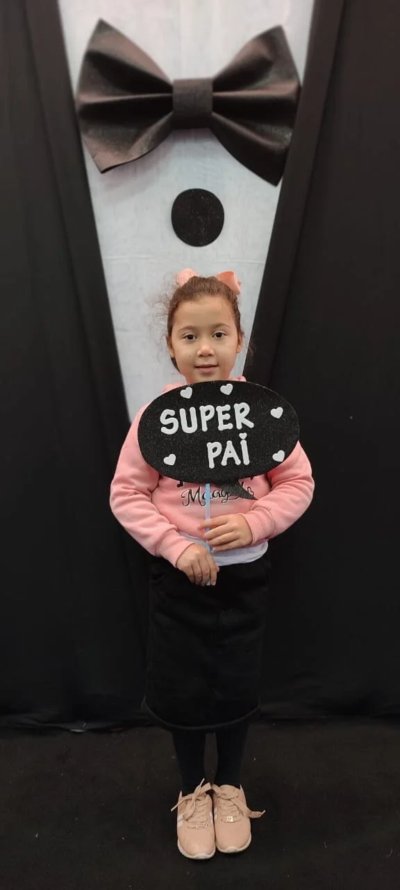 Dia dos Pais 2021- Fotos com nossos alunos da Educação Infantil Dia dos Pais 2021- Fotos com nossos alunos da Educação Infantil