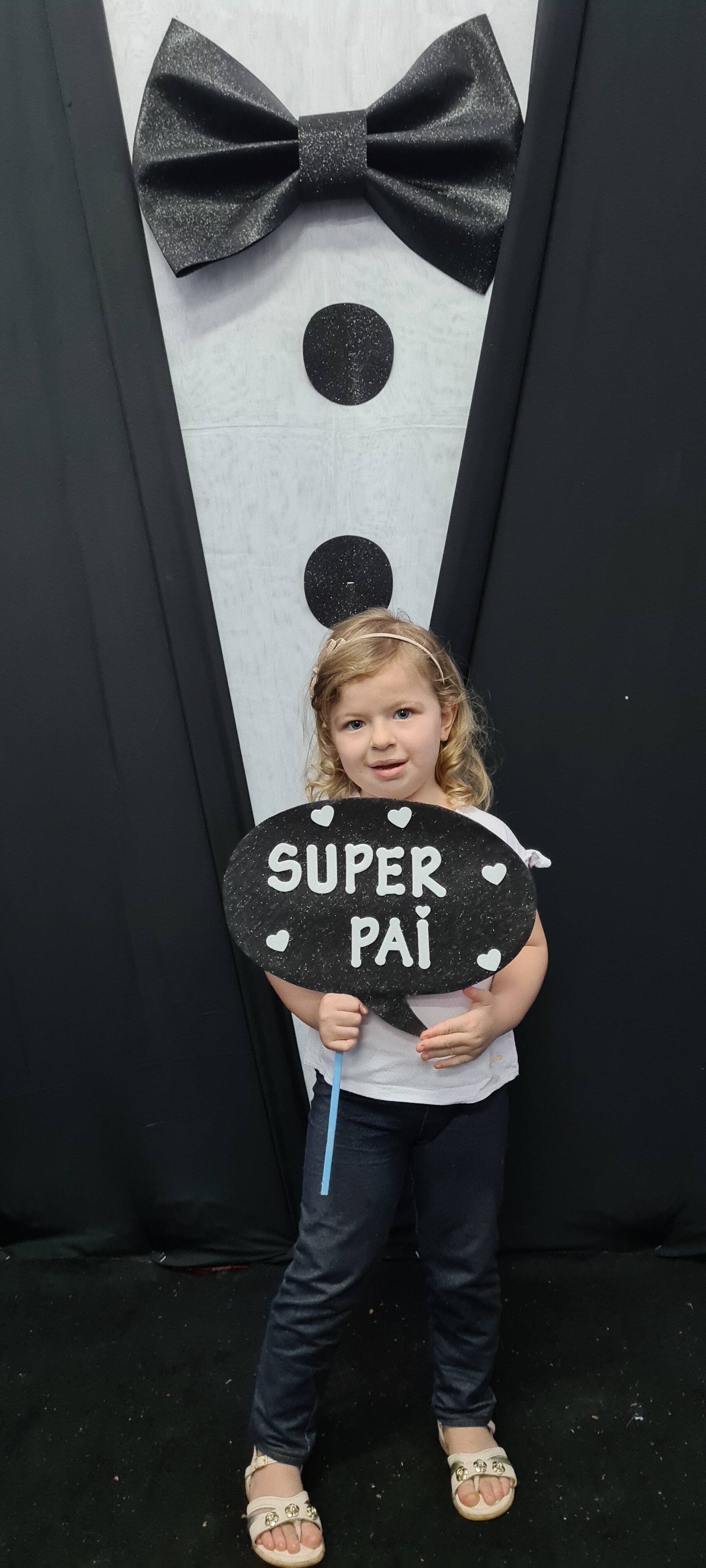 Dia dos Pais 2021- Fotos com nossos alunos da Educação Infantil Dia dos Pais 2021- Fotos com nossos alunos da Educação Infantil