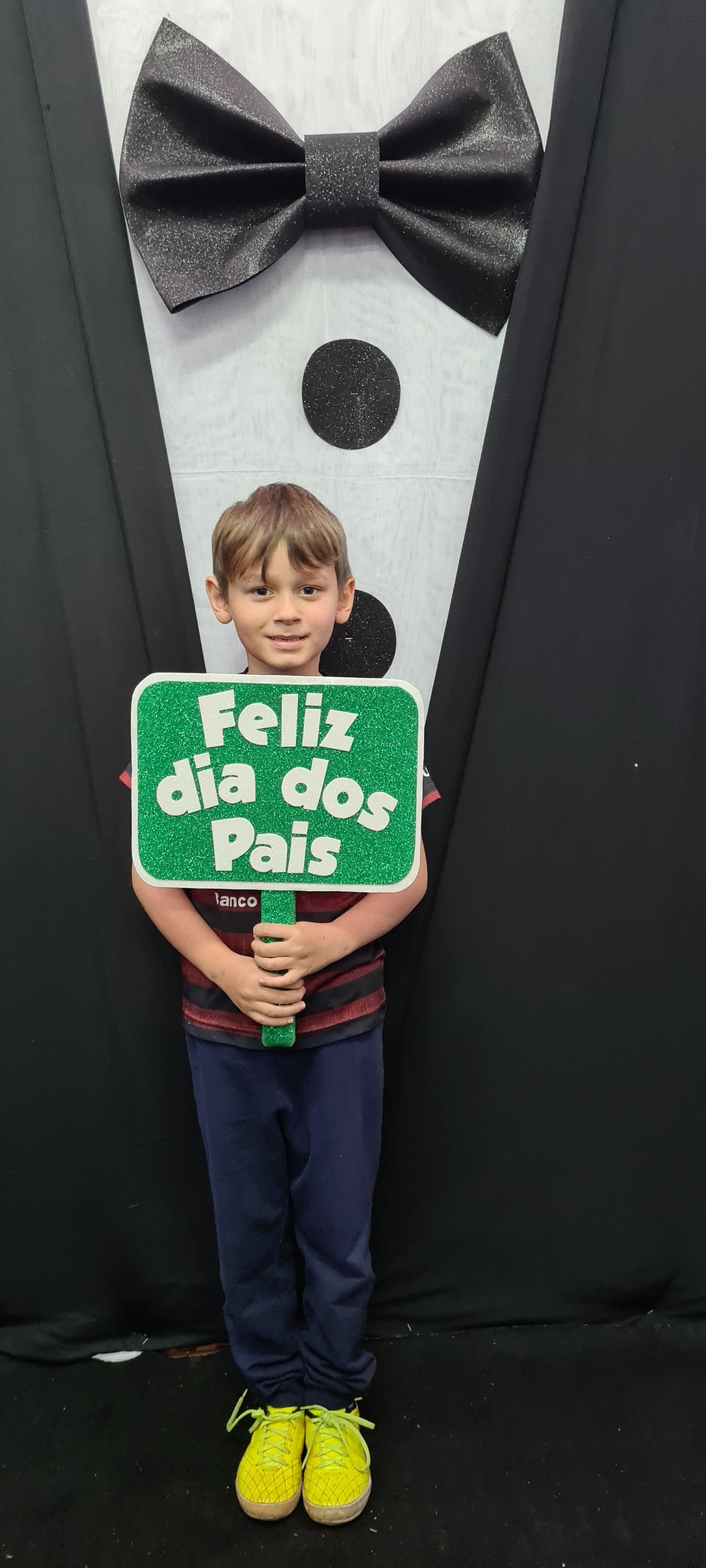 Dia dos Pais 2021- Fotos com nossos alunos da Educação Infantil Dia dos Pais 2021- Fotos com nossos alunos da Educação Infantil