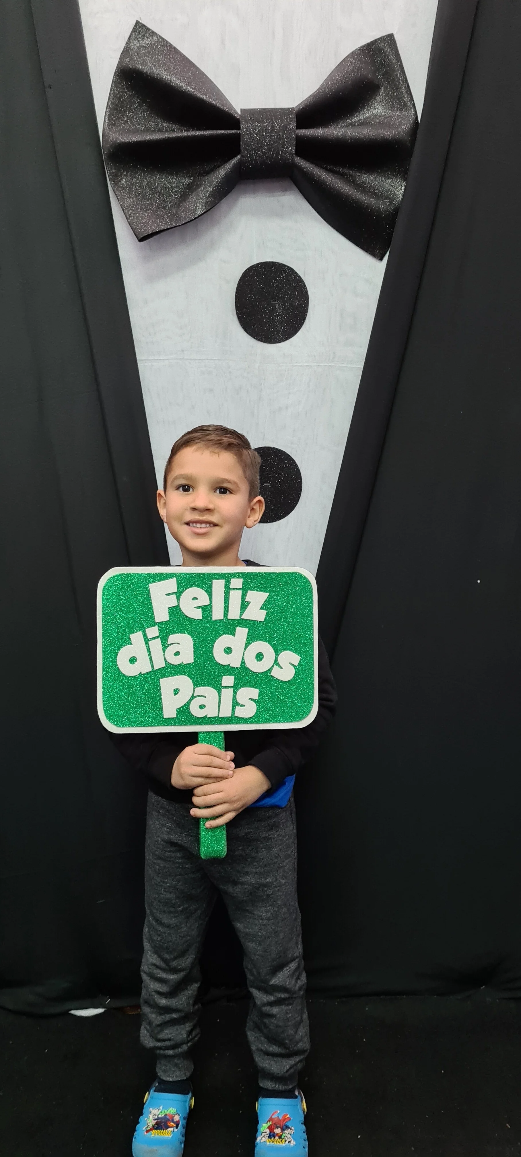 Dia dos Pais 2021- Fotos com nossos alunos da Educação Infantil Dia dos Pais 2021- Fotos com nossos alunos da Educação Infantil