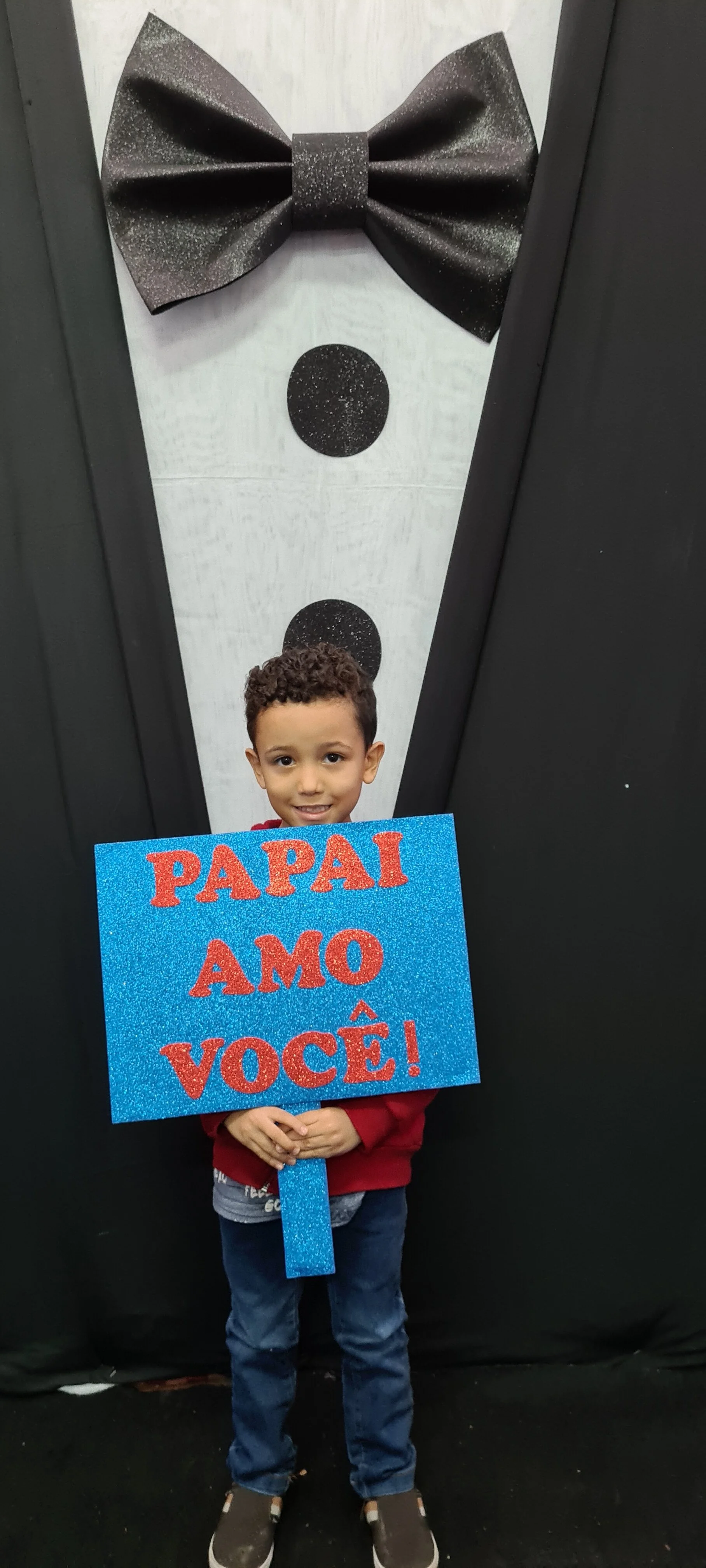 Dia dos Pais 2021- Fotos com nossos alunos da Educação Infantil Dia dos Pais 2021- Fotos com nossos alunos da Educação Infantil