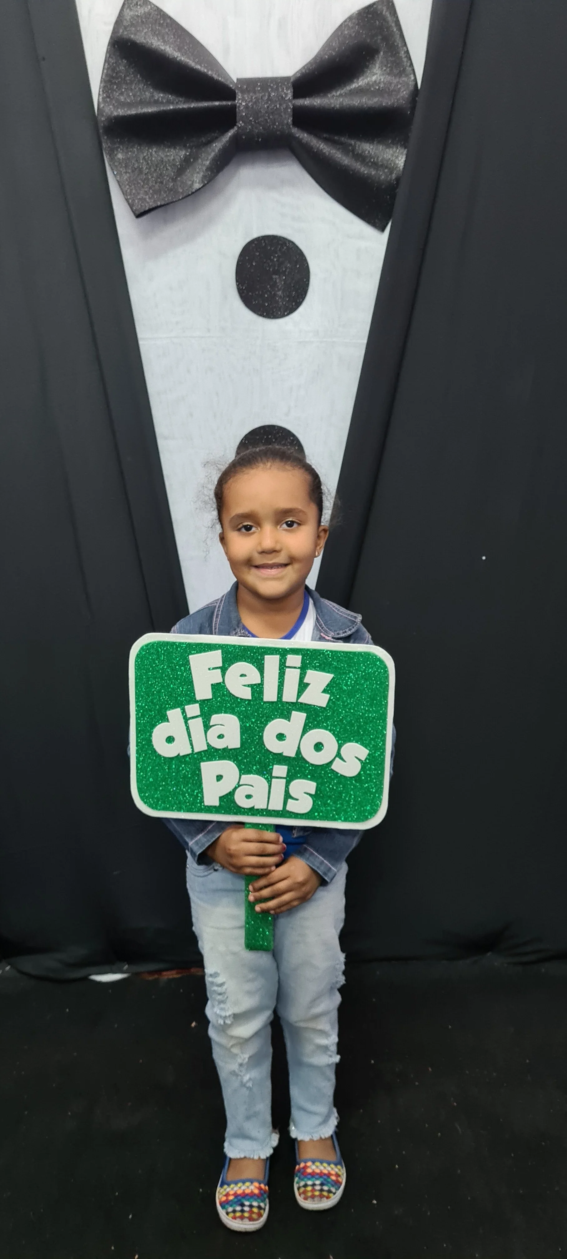 Dia dos Pais 2021- Fotos com nossos alunos da Educação Infantil Dia dos Pais 2021- Fotos com nossos alunos da Educação Infantil