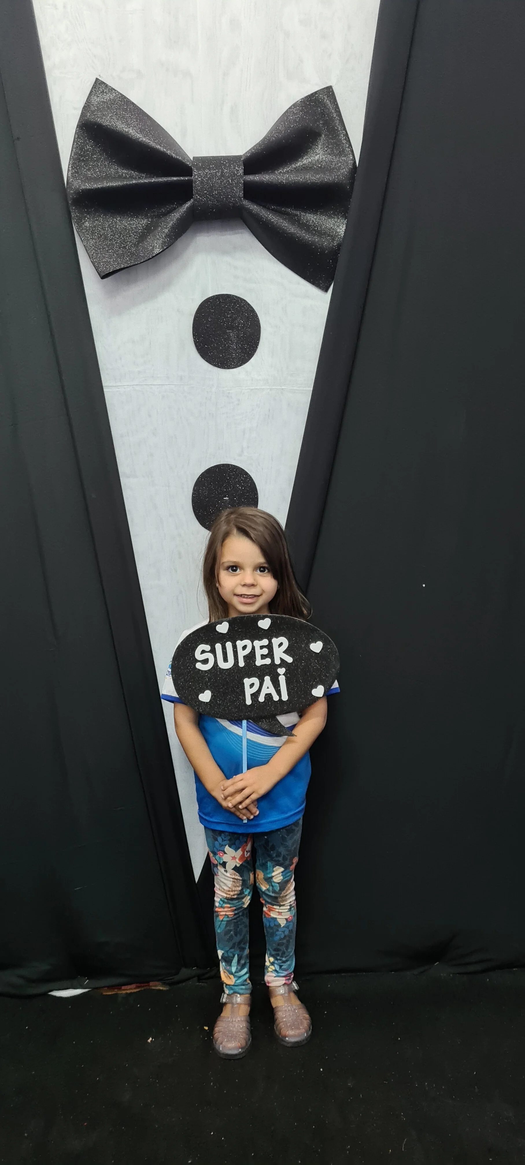Dia dos Pais 2021- Fotos com nossos alunos da Educação Infantil Dia dos Pais 2021- Fotos com nossos alunos da Educação Infantil