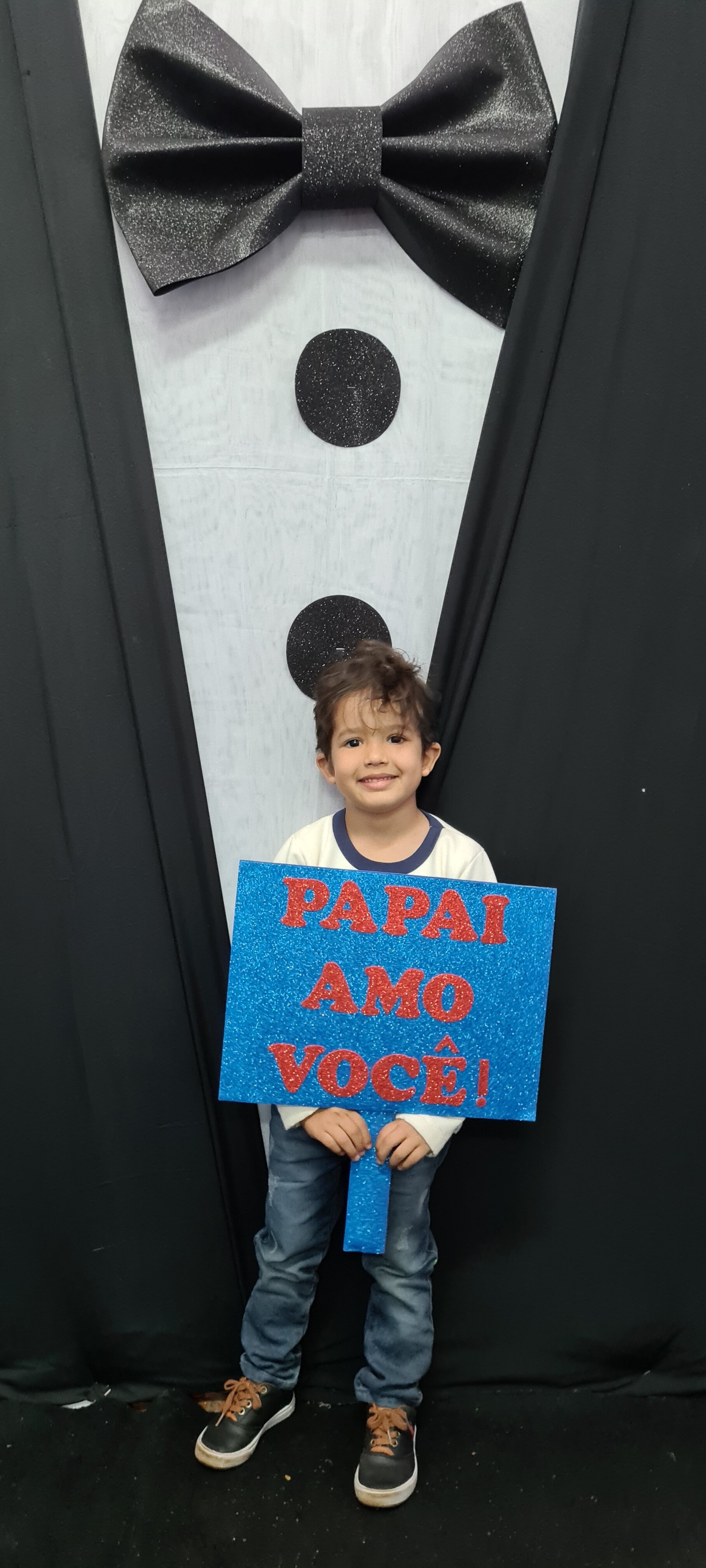 Dia dos Pais 2021- Fotos com nossos alunos da Educação Infantil Dia dos Pais 2021- Fotos com nossos alunos da Educação Infantil