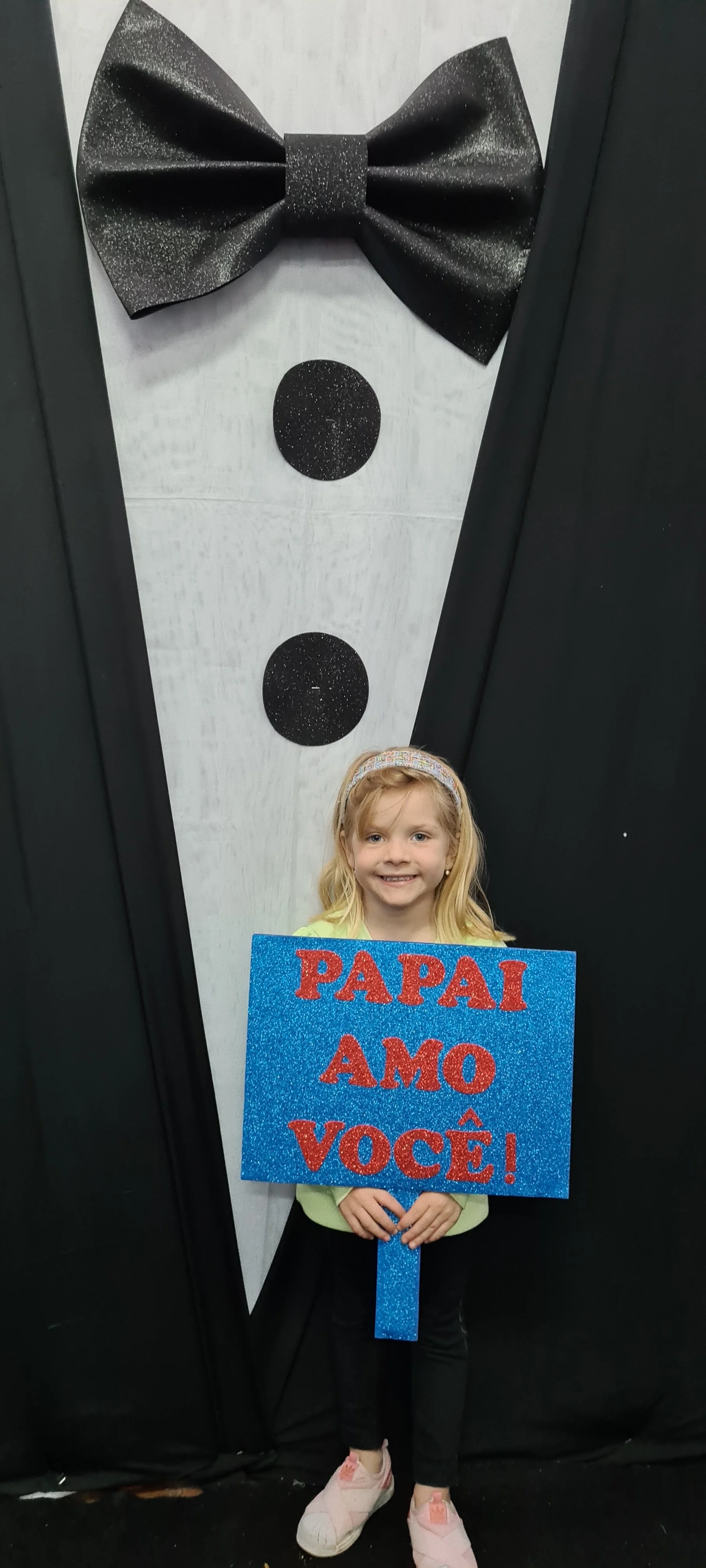 Dia dos Pais 2021- Fotos com nossos alunos da Educação Infantil Dia dos Pais 2021- Fotos com nossos alunos da Educação Infantil
