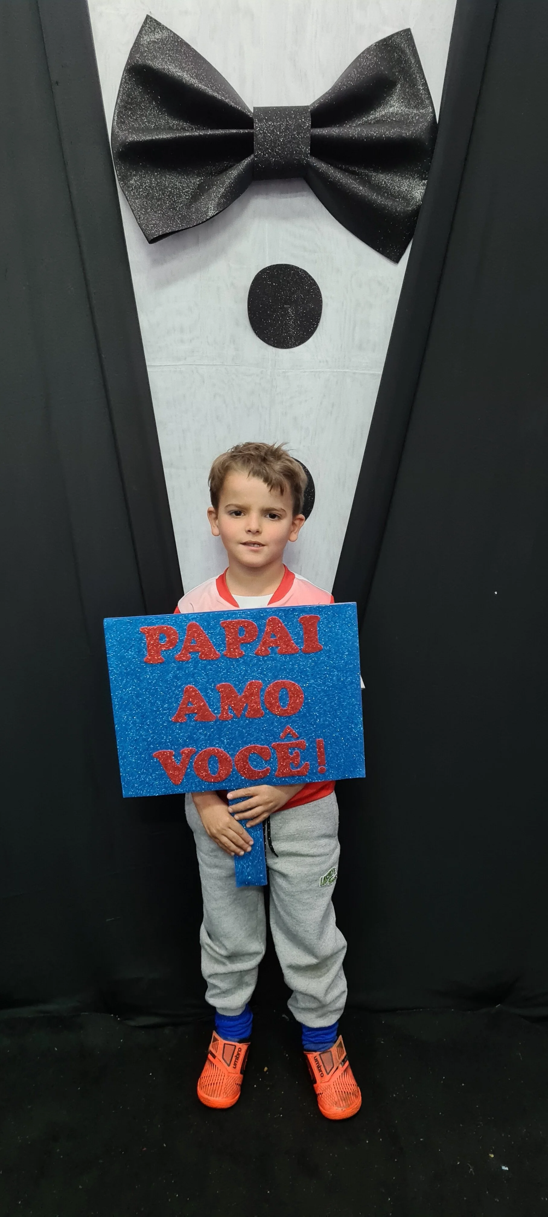 Dia dos Pais 2021- Fotos com nossos alunos da Educação Infantil Dia dos Pais 2021- Fotos com nossos alunos da Educação Infantil