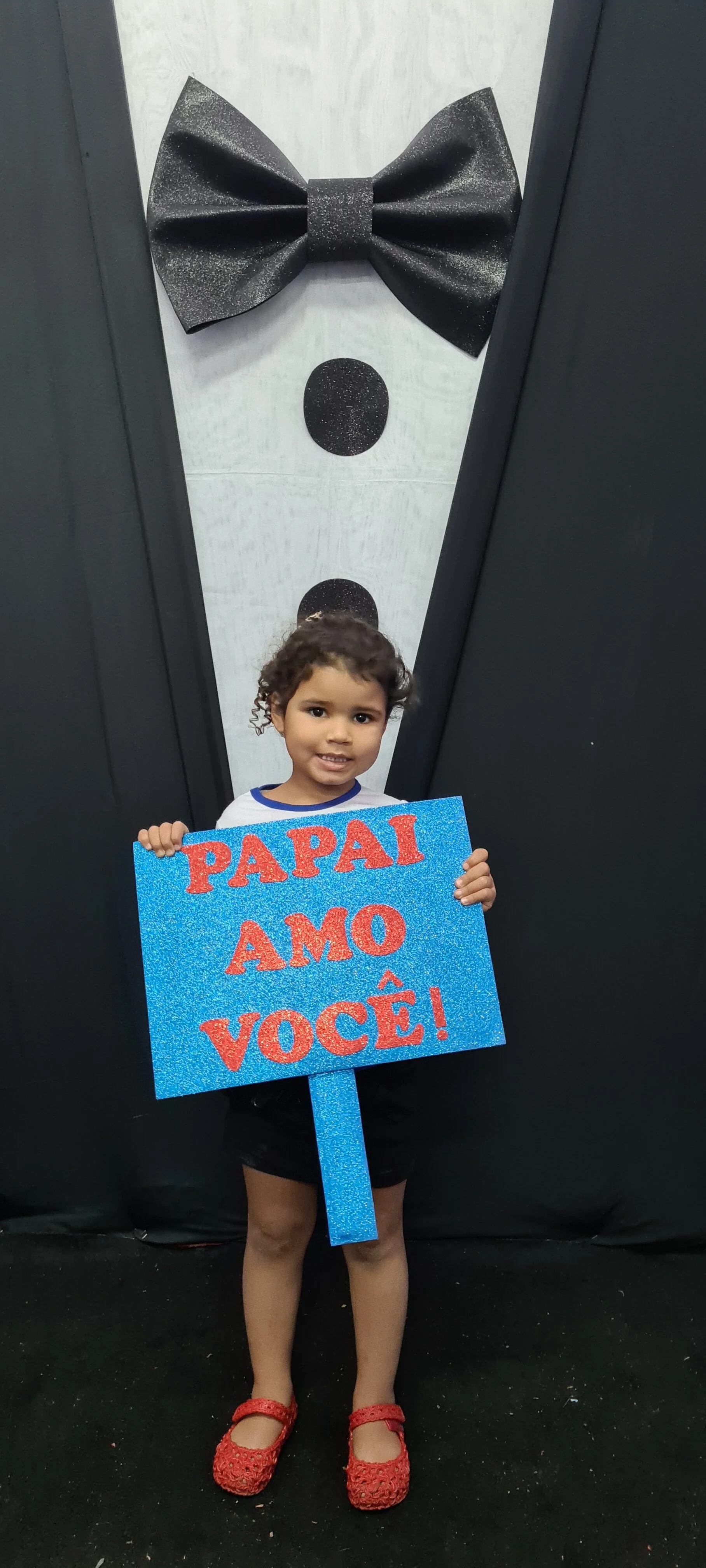 Dia dos Pais 2021- Fotos com nossos alunos da Educação Infantil Dia dos Pais 2021- Fotos com nossos alunos da Educação Infantil