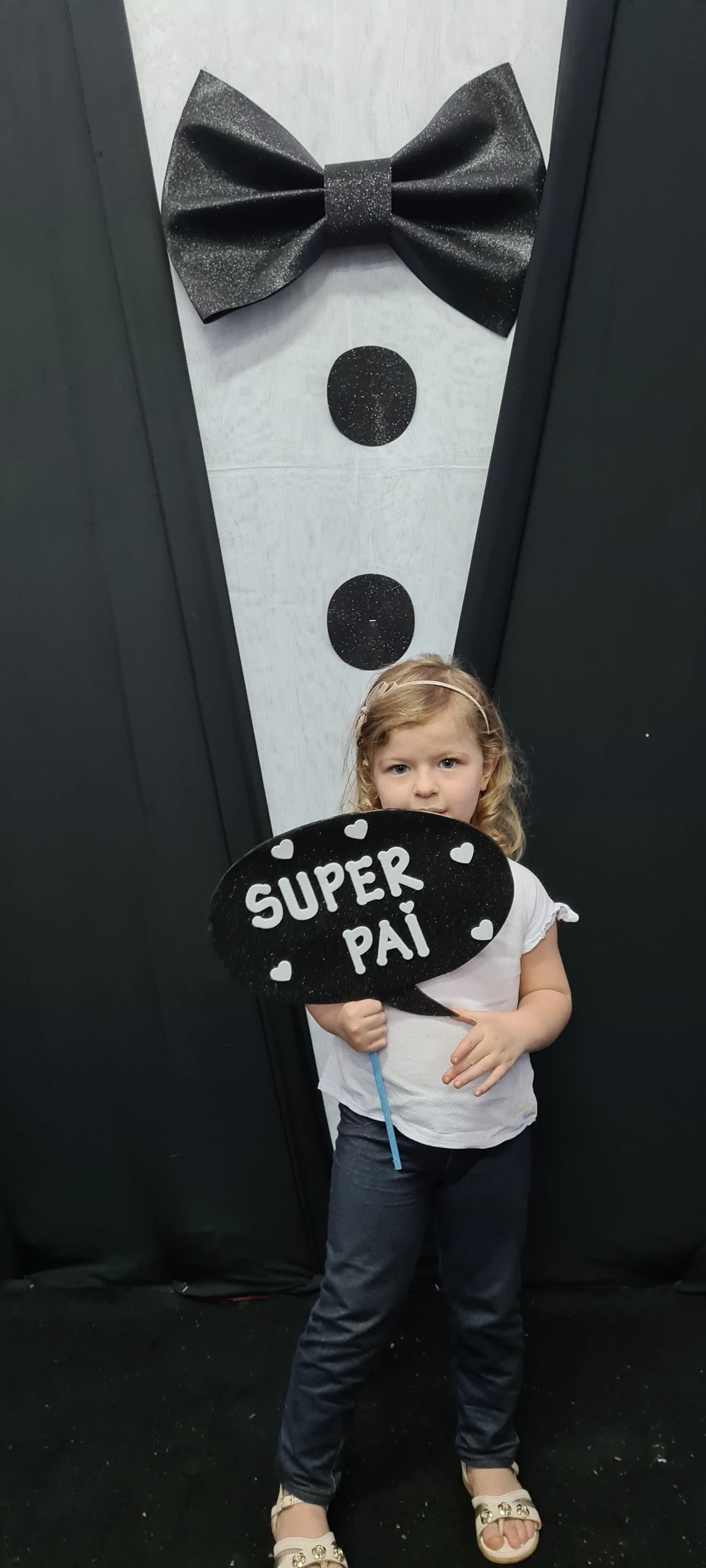 Dia dos Pais 2021- Fotos com nossos alunos da Educação Infantil Dia dos Pais 2021- Fotos com nossos alunos da Educação Infantil