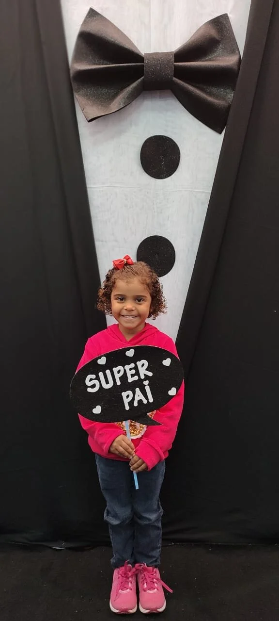 Dia dos Pais 2021- Fotos com nossos alunos da Educação Infantil Dia dos Pais 2021- Fotos com nossos alunos da Educação Infantil