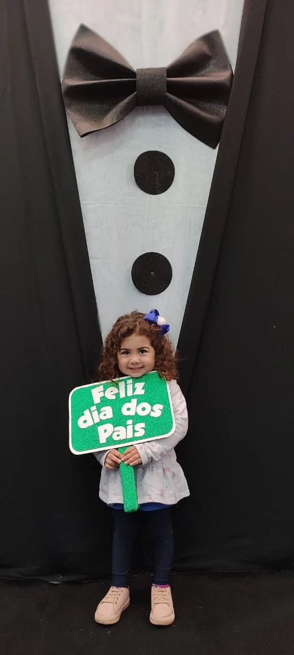 Dia dos Pais 2021- Fotos com nossos alunos da Educação Infantil Dia dos Pais 2021- Fotos com nossos alunos da Educação Infantil