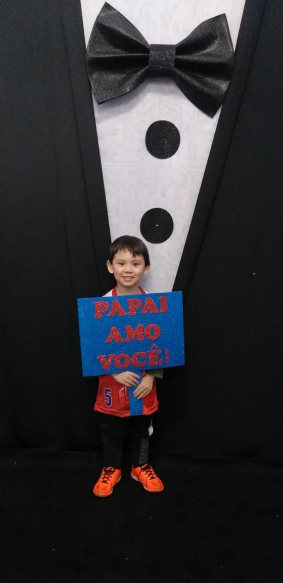 Dia dos Pais 2021- Fotos com nossos alunos da Educação Infantil Dia dos Pais 2021- Fotos com nossos alunos da Educação Infantil