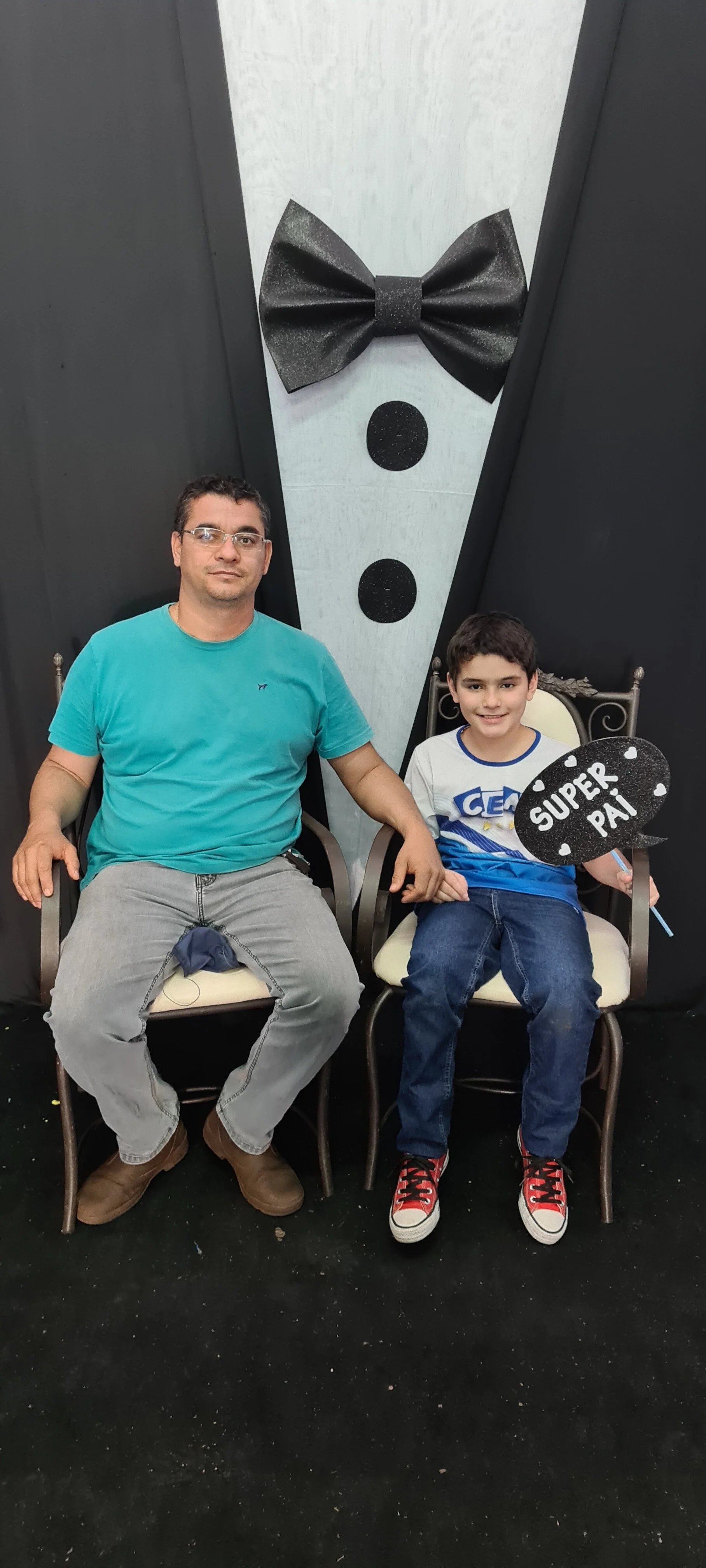 Dia dos Pais 2021- Fotos com os pais na escola.