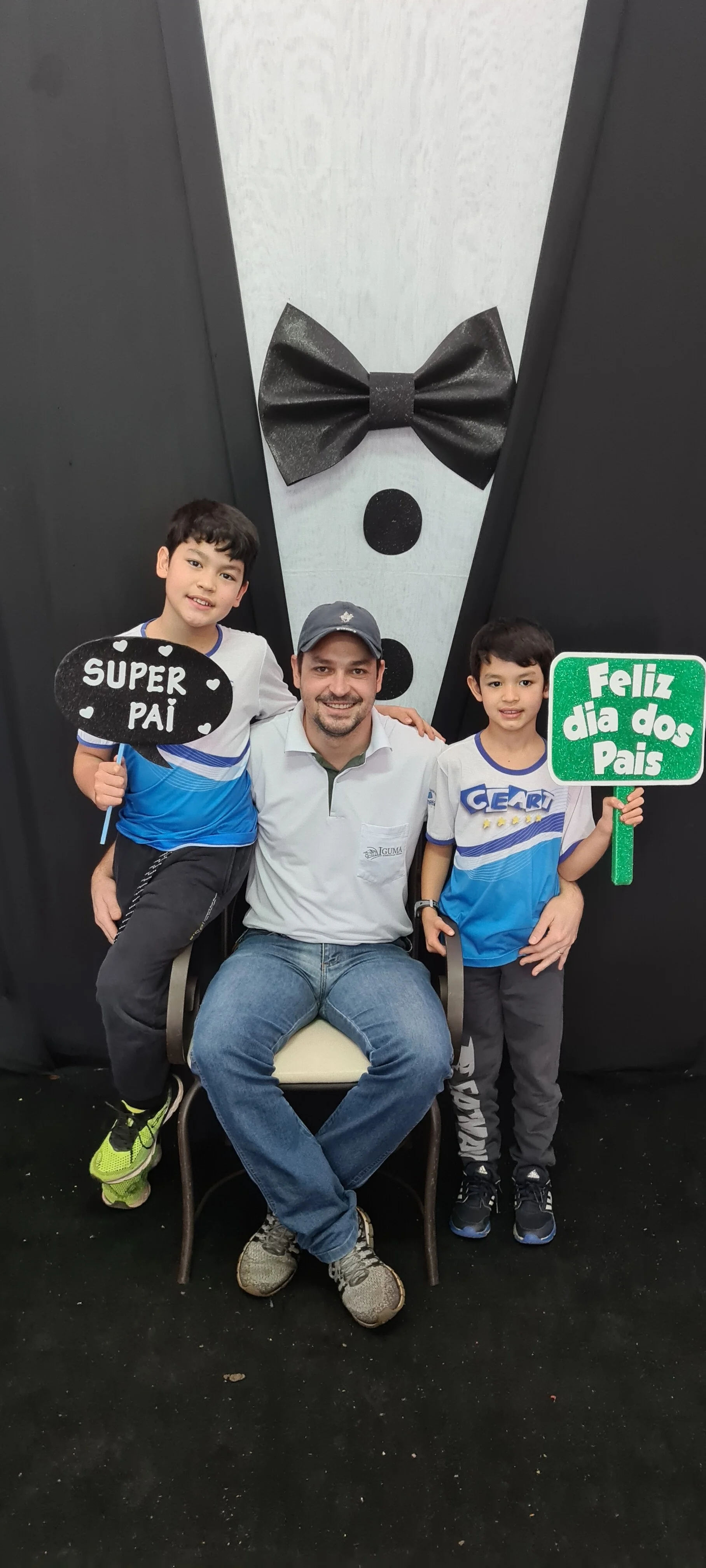 Dia dos Pais 2021- Fotos com os pais na escola.