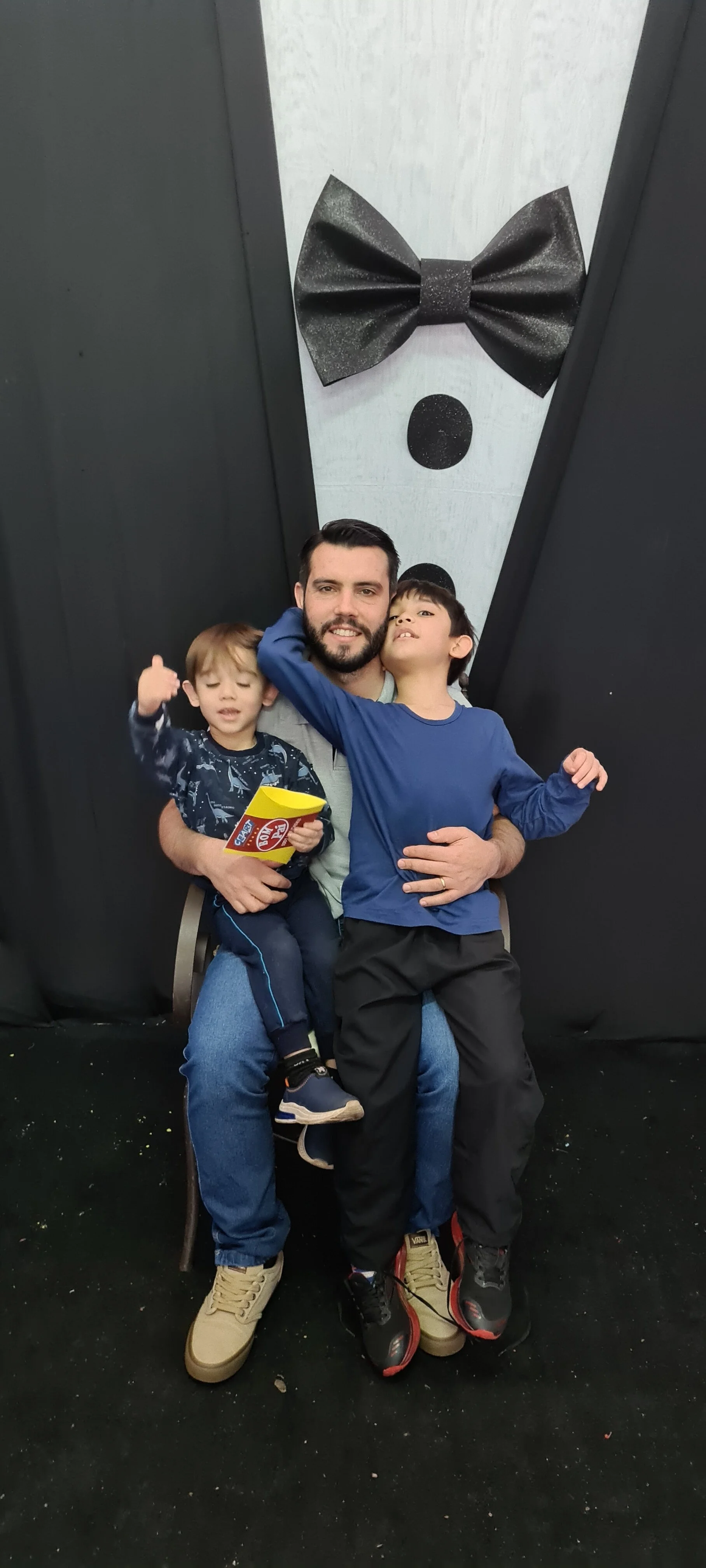 Dia dos Pais 2021- Fotos com os pais na escola.