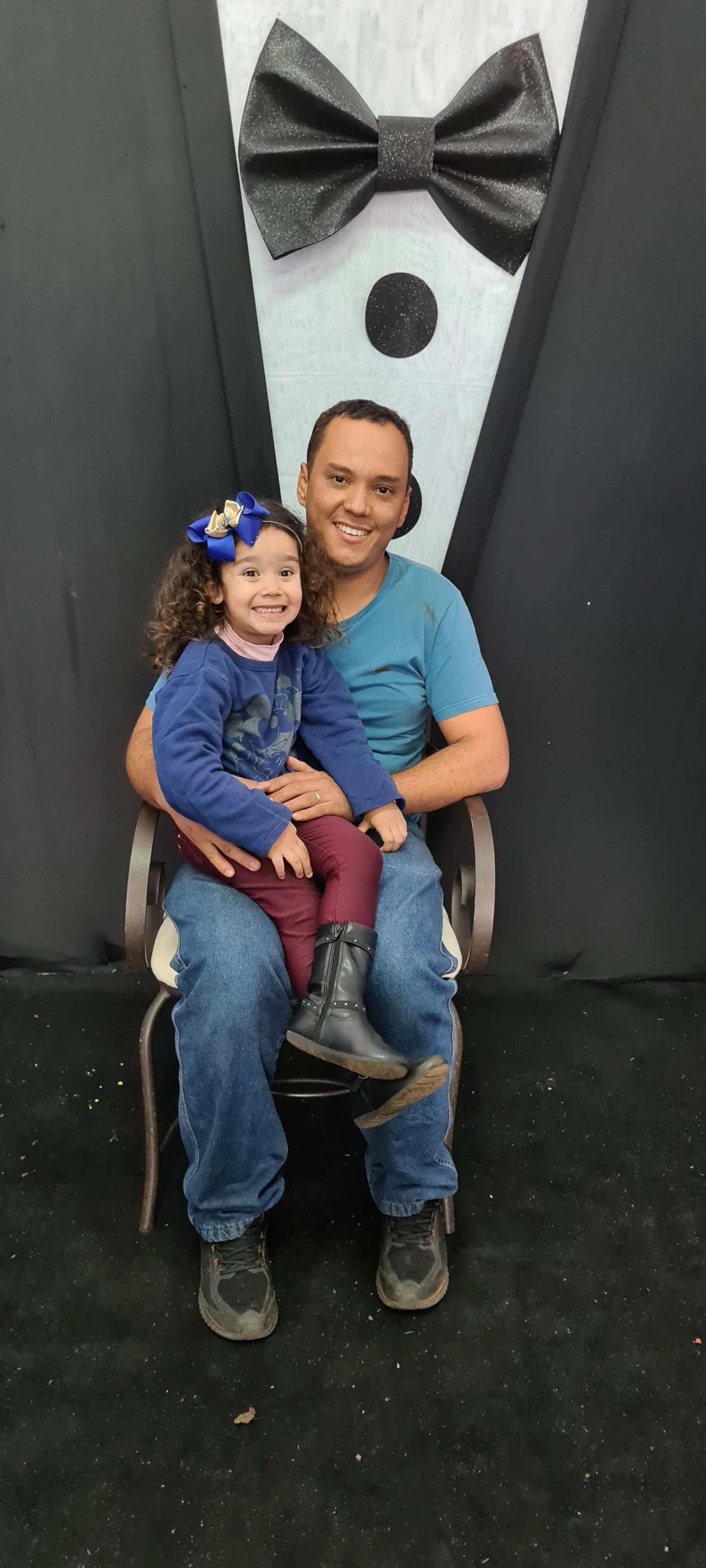 Dia dos Pais 2021- Fotos com os pais na escola.