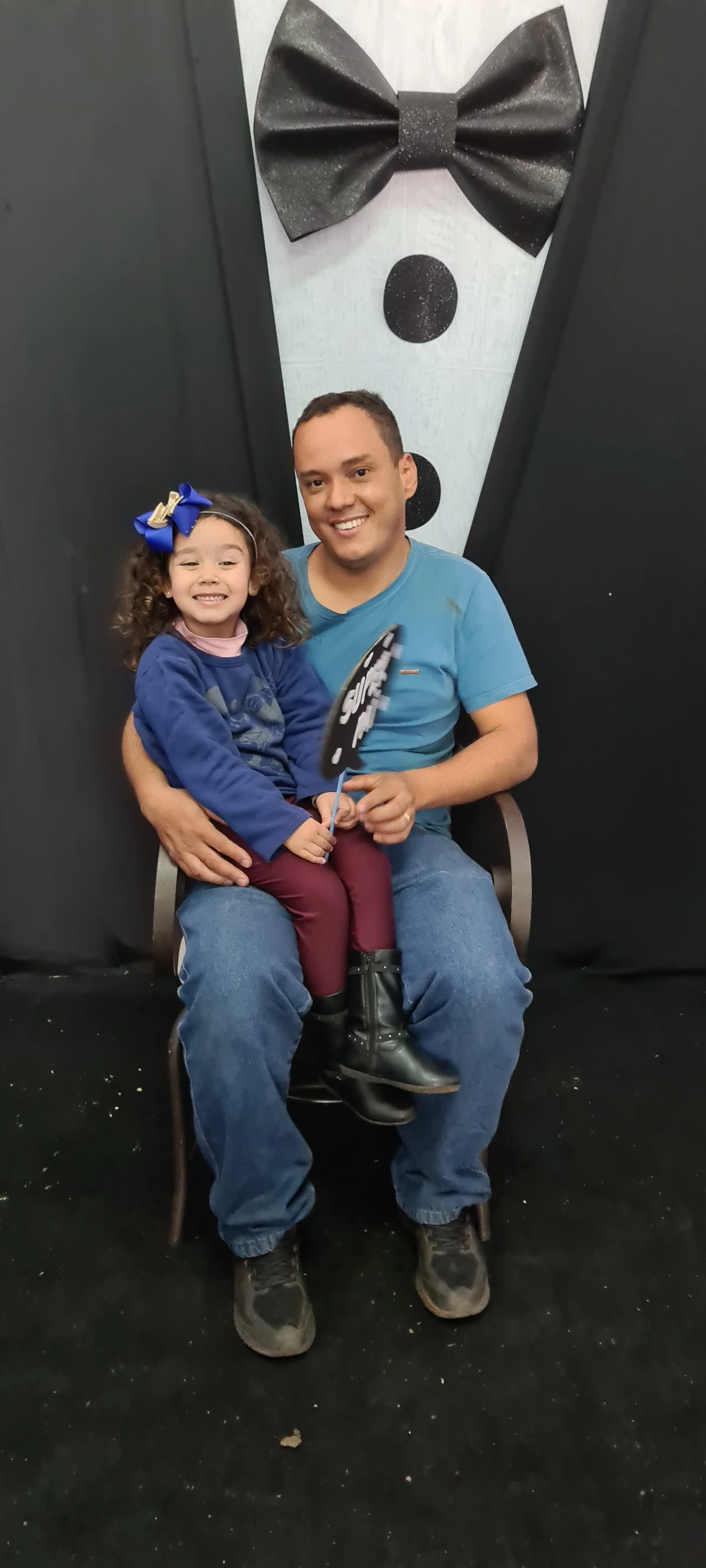 Dia dos Pais 2021- Fotos com os pais na escola.
