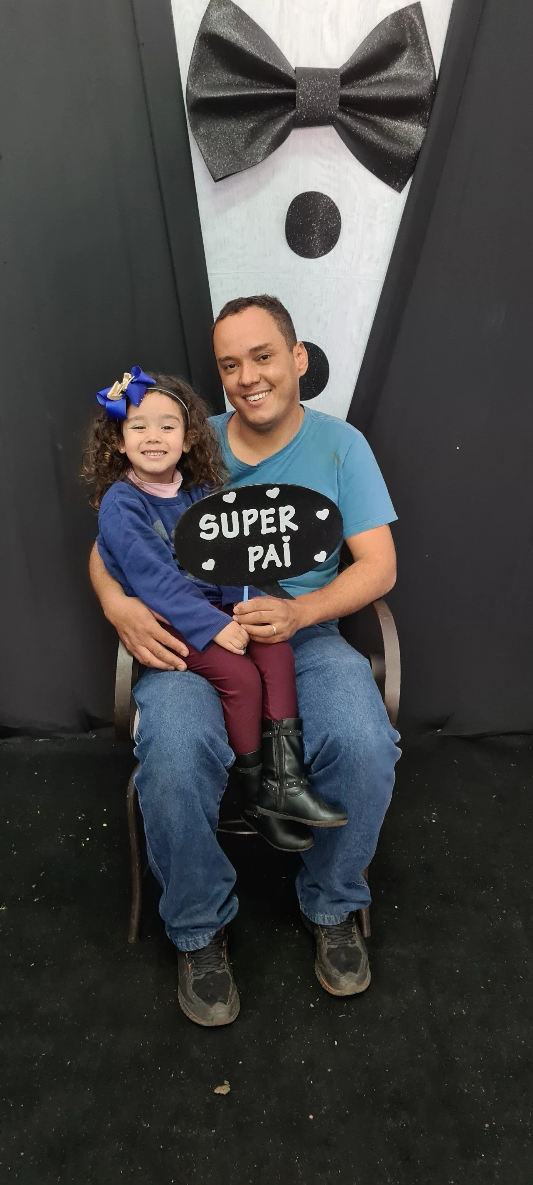 Dia dos Pais 2021- Fotos com os pais na escola.