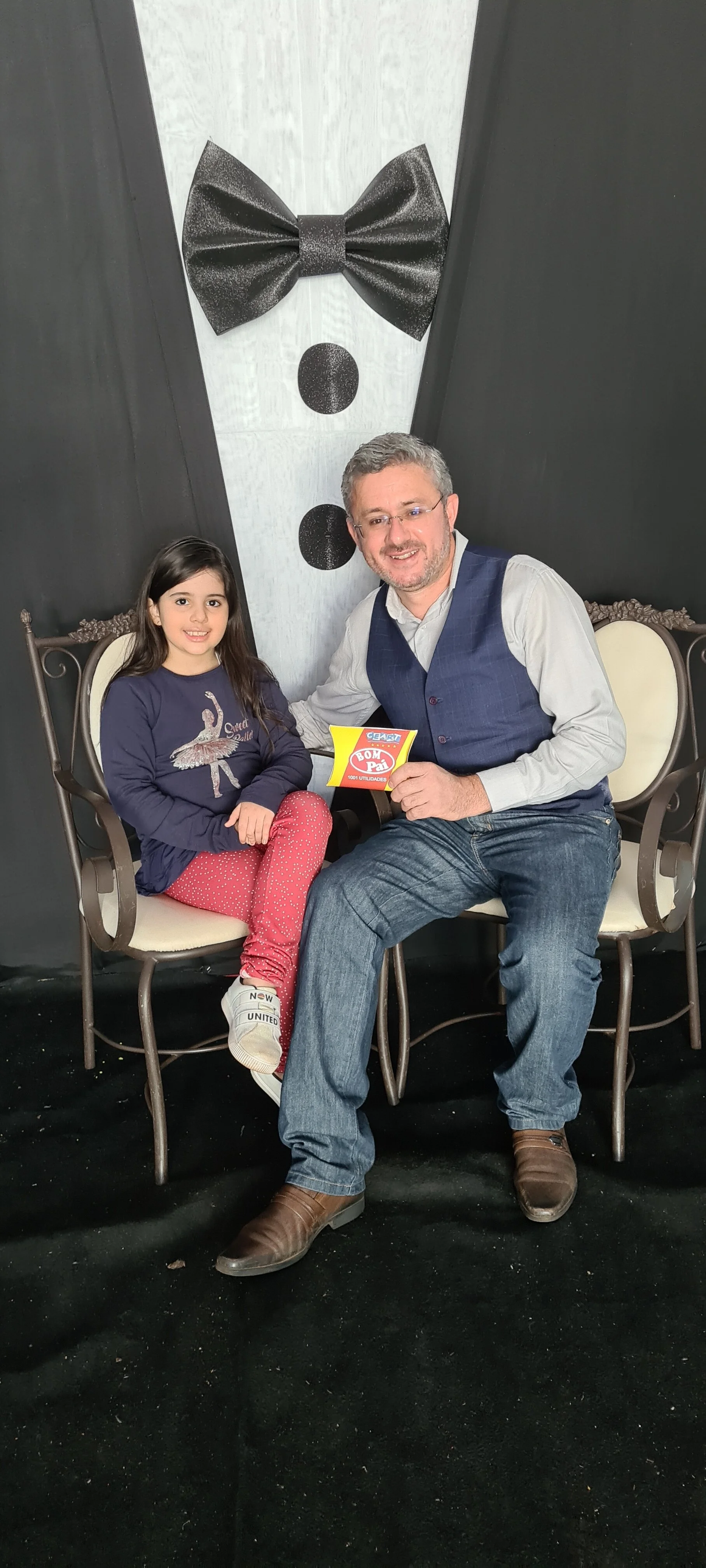 Dia dos Pais 2021- Fotos com os pais na escola.