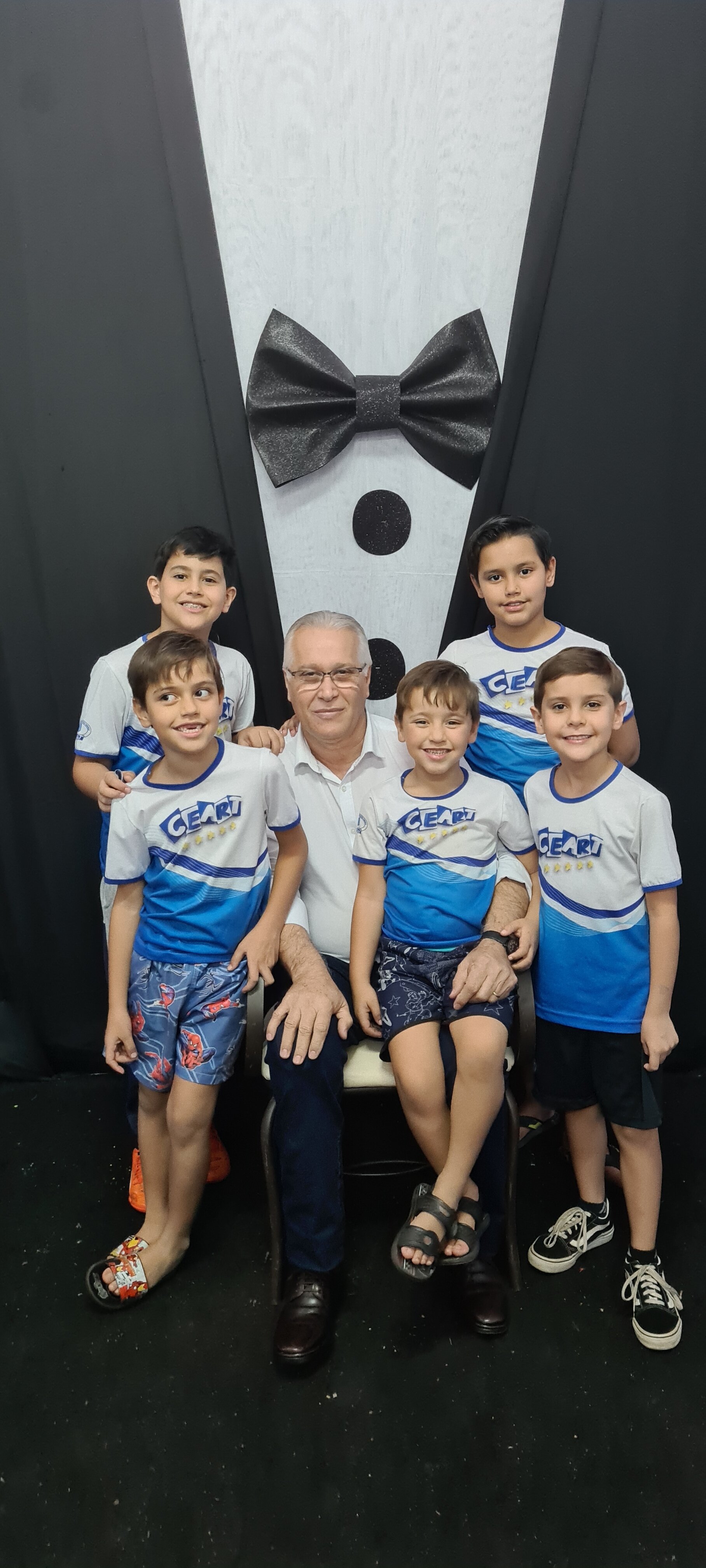 Dia dos Pais 2021- Fotos com os pais na escola.