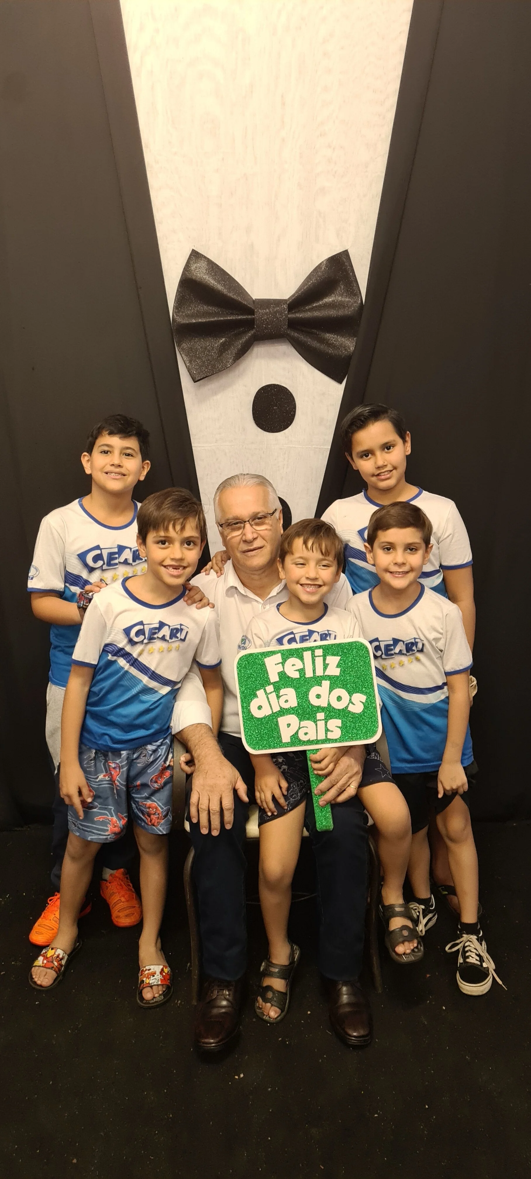 Dia dos Pais 2021- Fotos com os pais na escola.