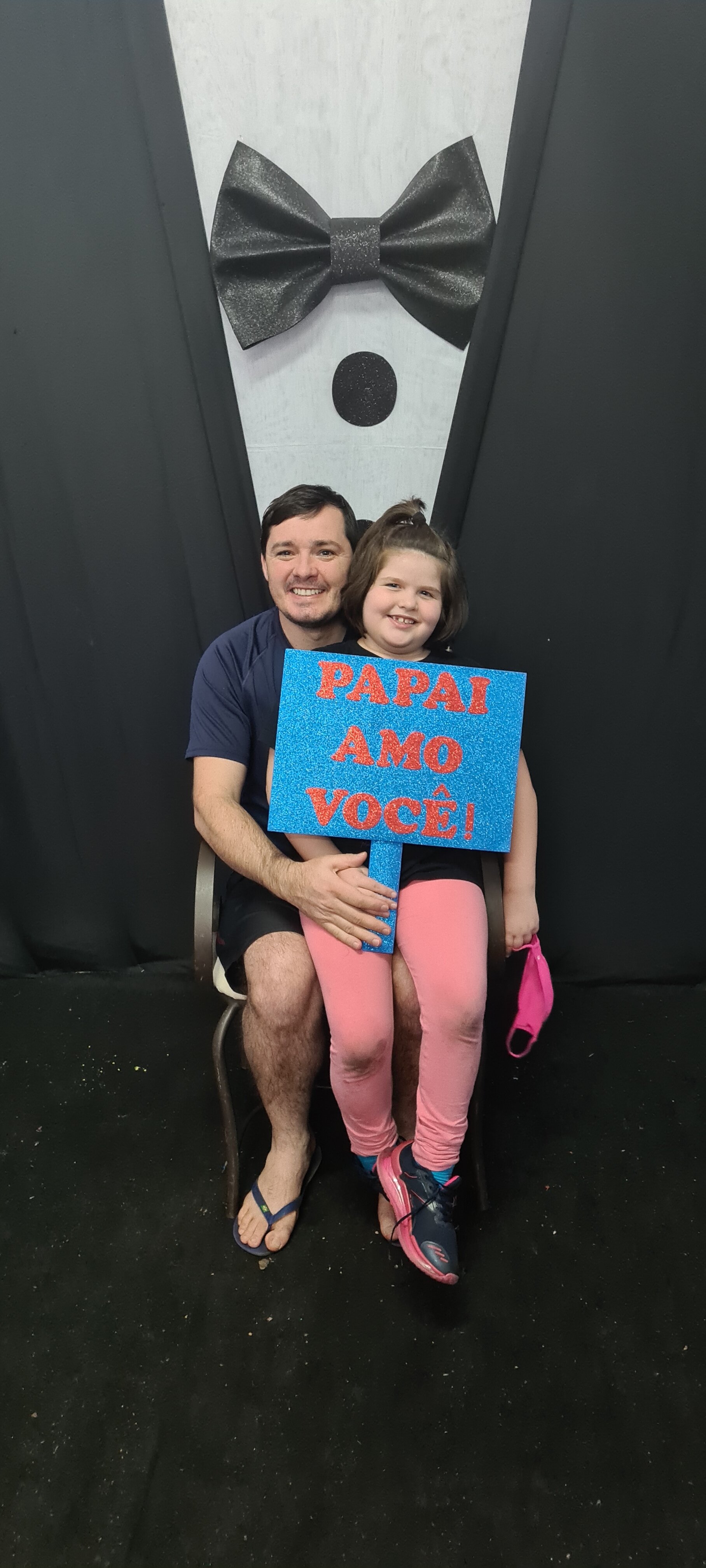 Dia dos Pais 2021- Fotos com os pais na escola.